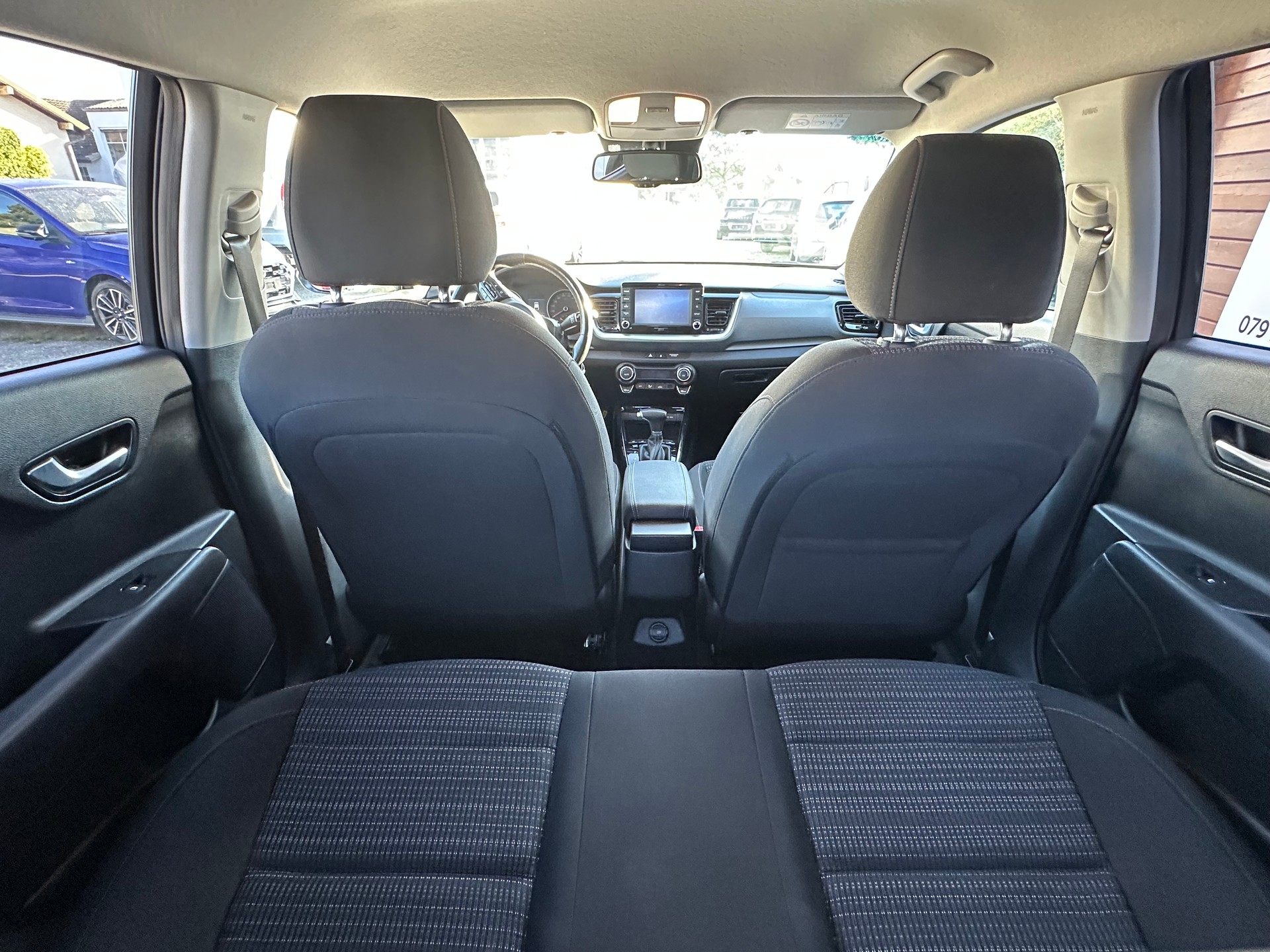 KIA Stonic 1.0 T-GDi-image-12
