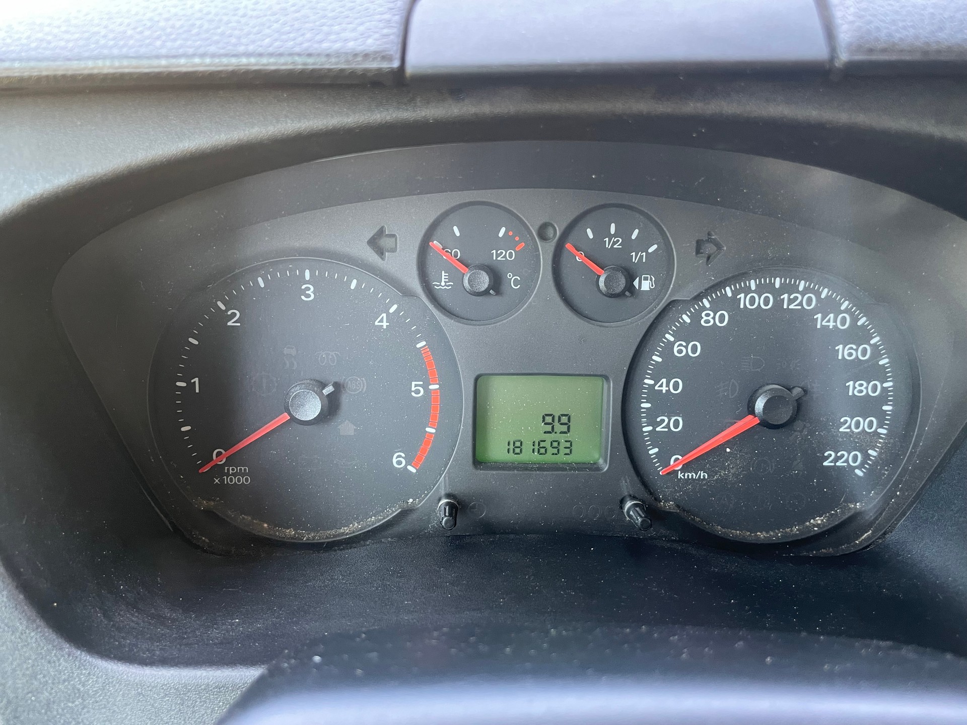 FORD Transit Van 350L Level 3-image-11