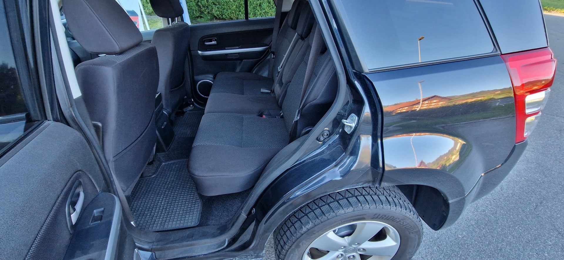 SUZUKI Grand Vitara 2.4 16V GL Top-image-10