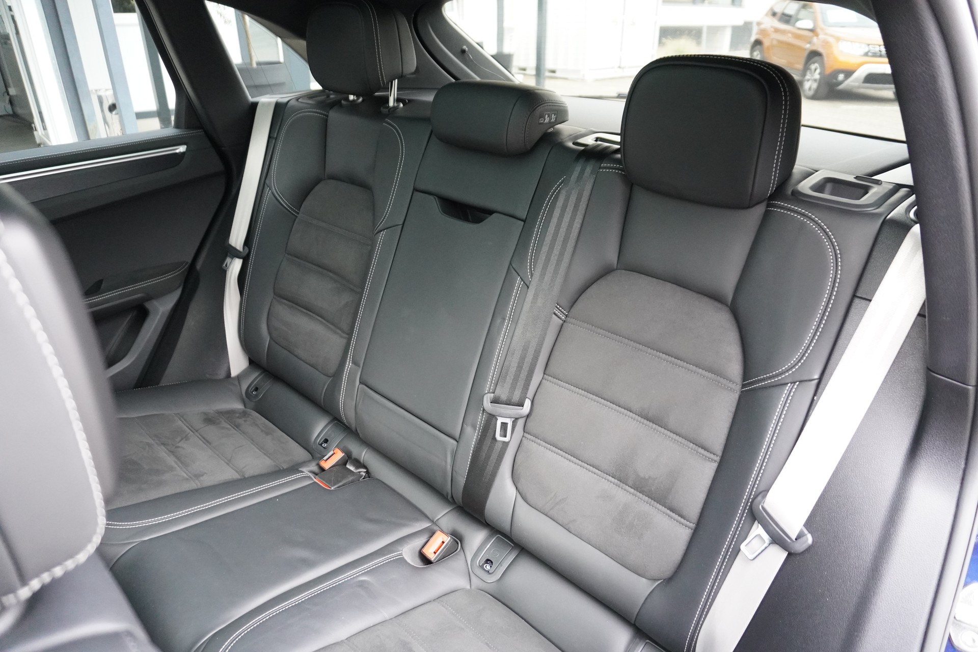 PORSCHE Macan GTS PDK-image-14