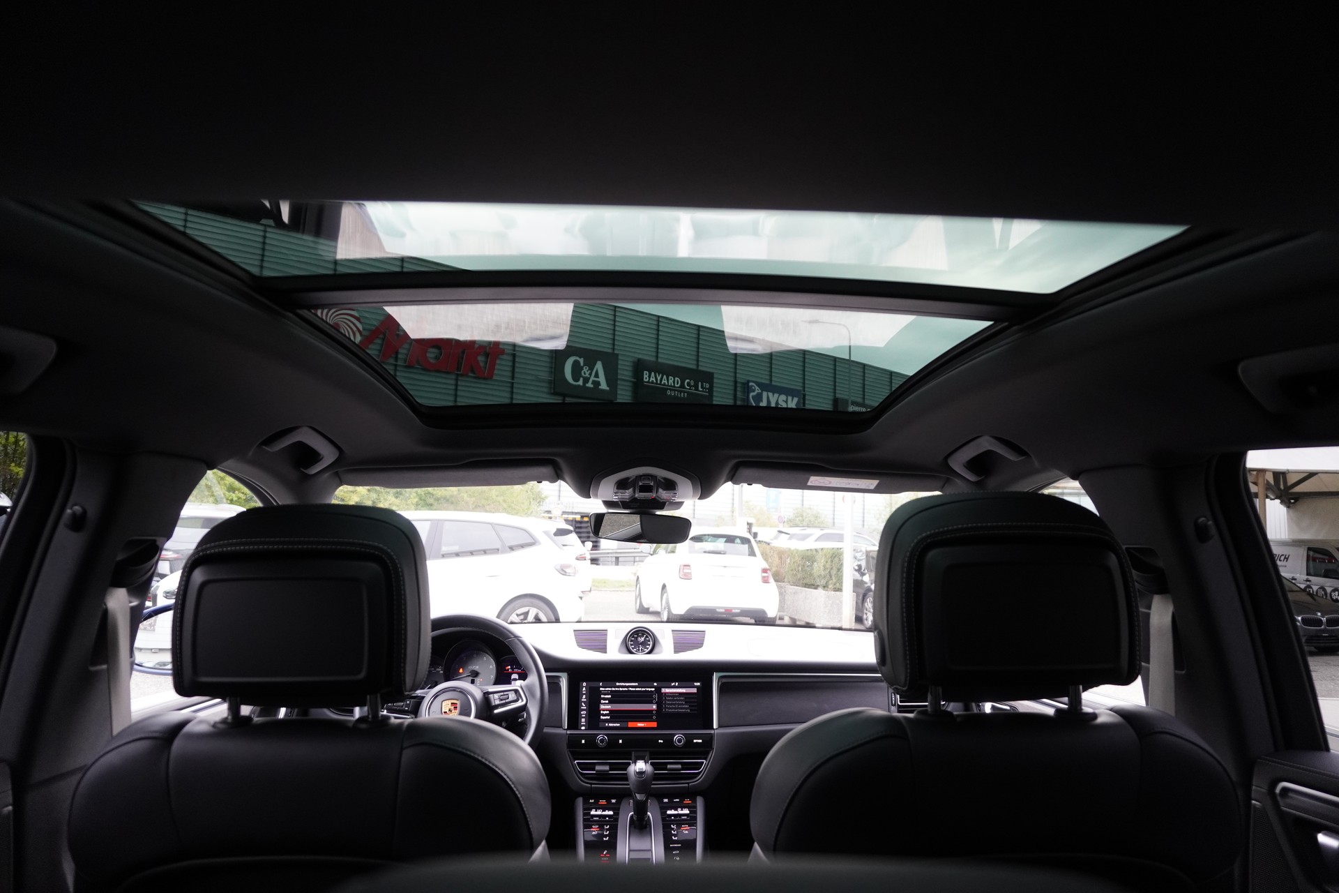 PORSCHE Macan GTS PDK-image-12