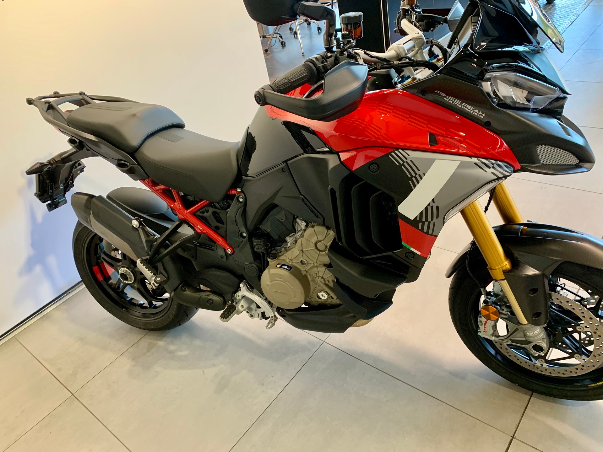 DUCATI Multistrada V4 Pikes Peak-image-5