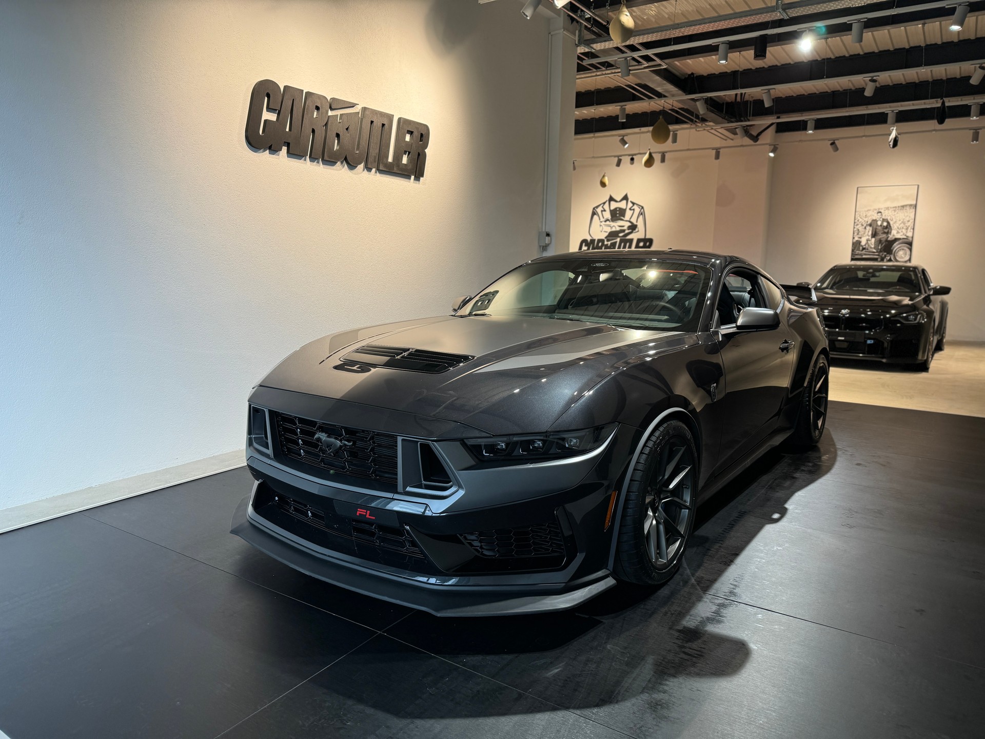 FORD Mustang Fastback 5.0 V8 Dark Horse US Version Handling Pack - DARK GREY MATTER (CARBON BLACK) 🚀 RECARO 799.- pro Monat!