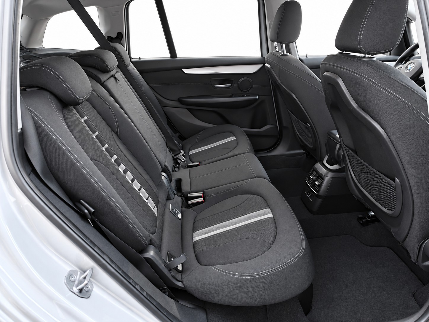 BMW 218d xDrive Gran Tourer * CH FAHRZEUG *-image-16