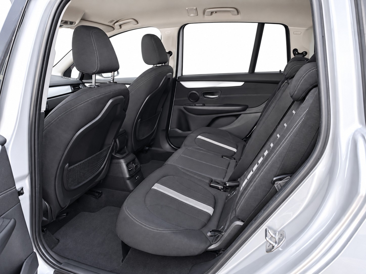 BMW 218d xDrive Gran Tourer * CH FAHRZEUG *-image-10
