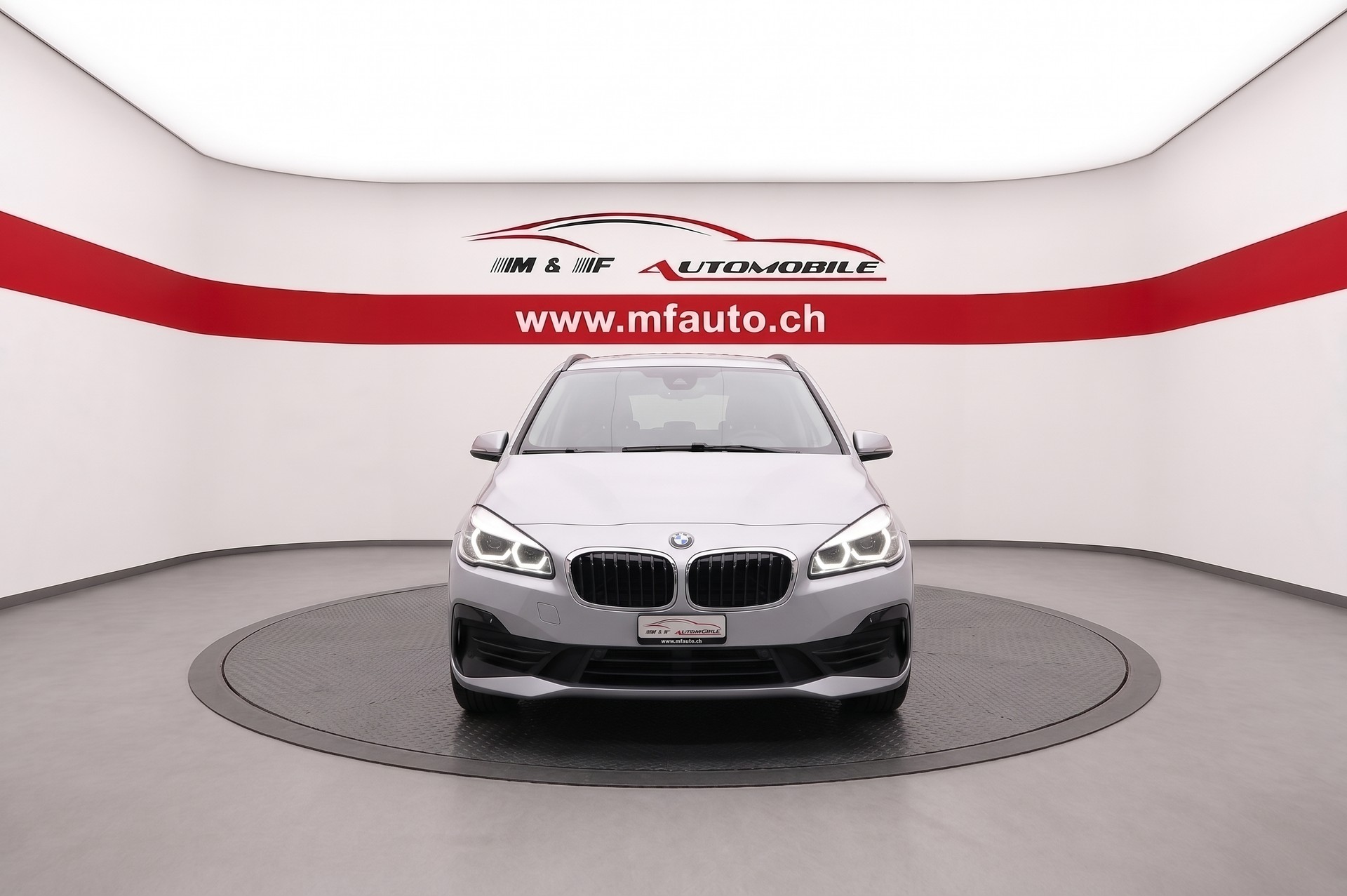 BMW 218d xDrive Gran Tourer * CH FAHRZEUG *-showroom-element-1