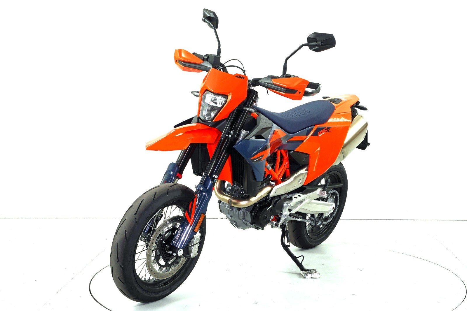 KTM 690 SMC R ABS-image-2