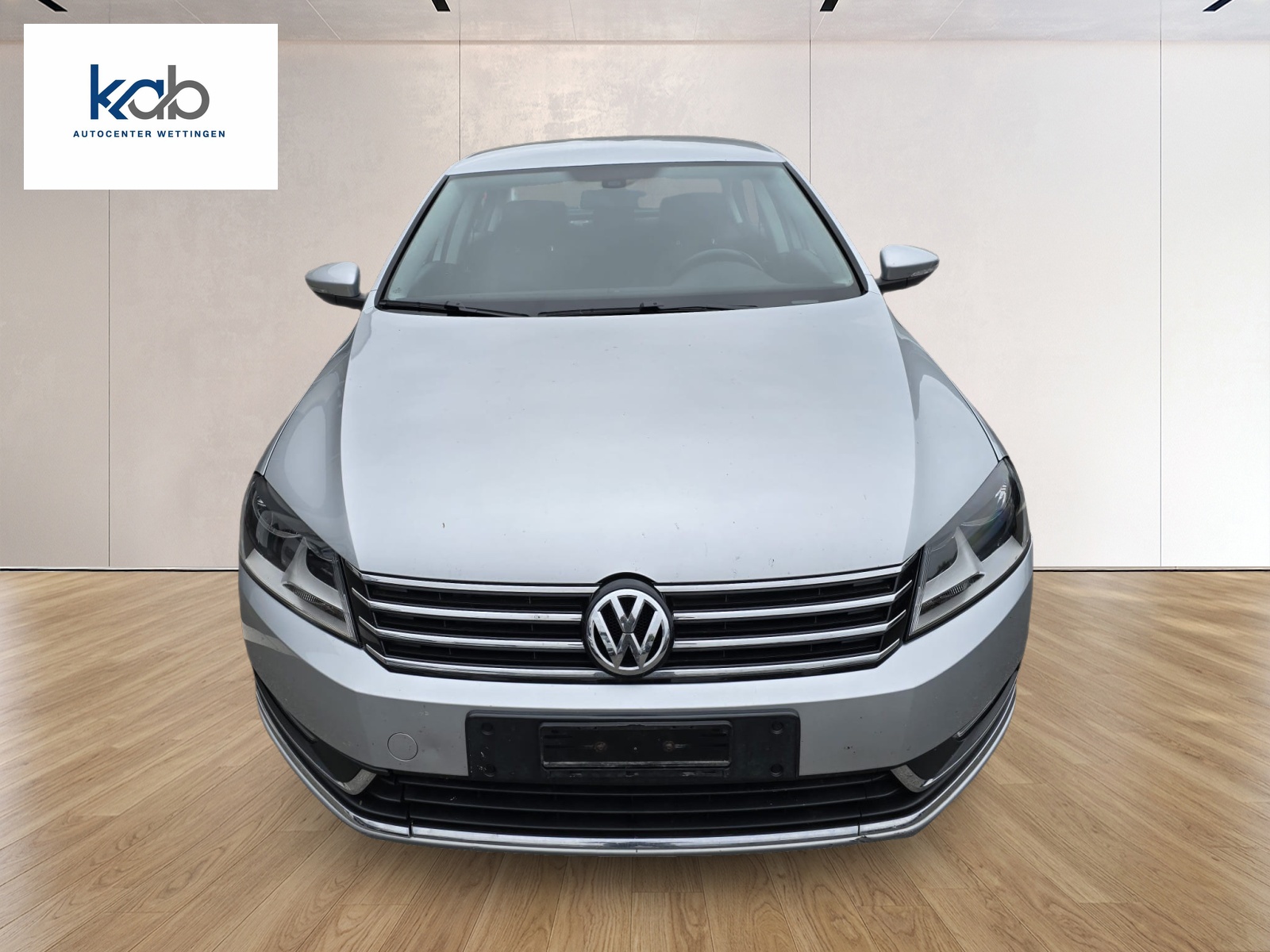VW Passat 2.0 TDI BlueMotion Technology Trendline-showroom-element-1