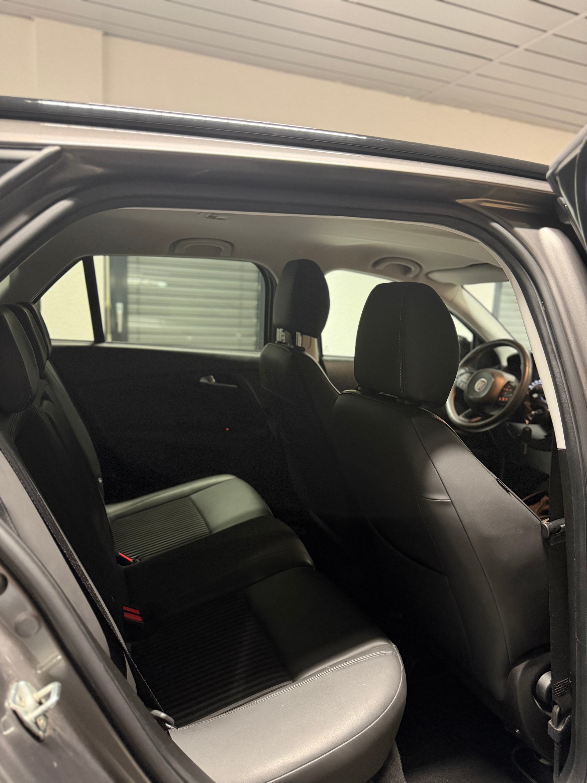 FIAT Tipo 1.6MJ Station Wagon Pop Star DCT-image-11