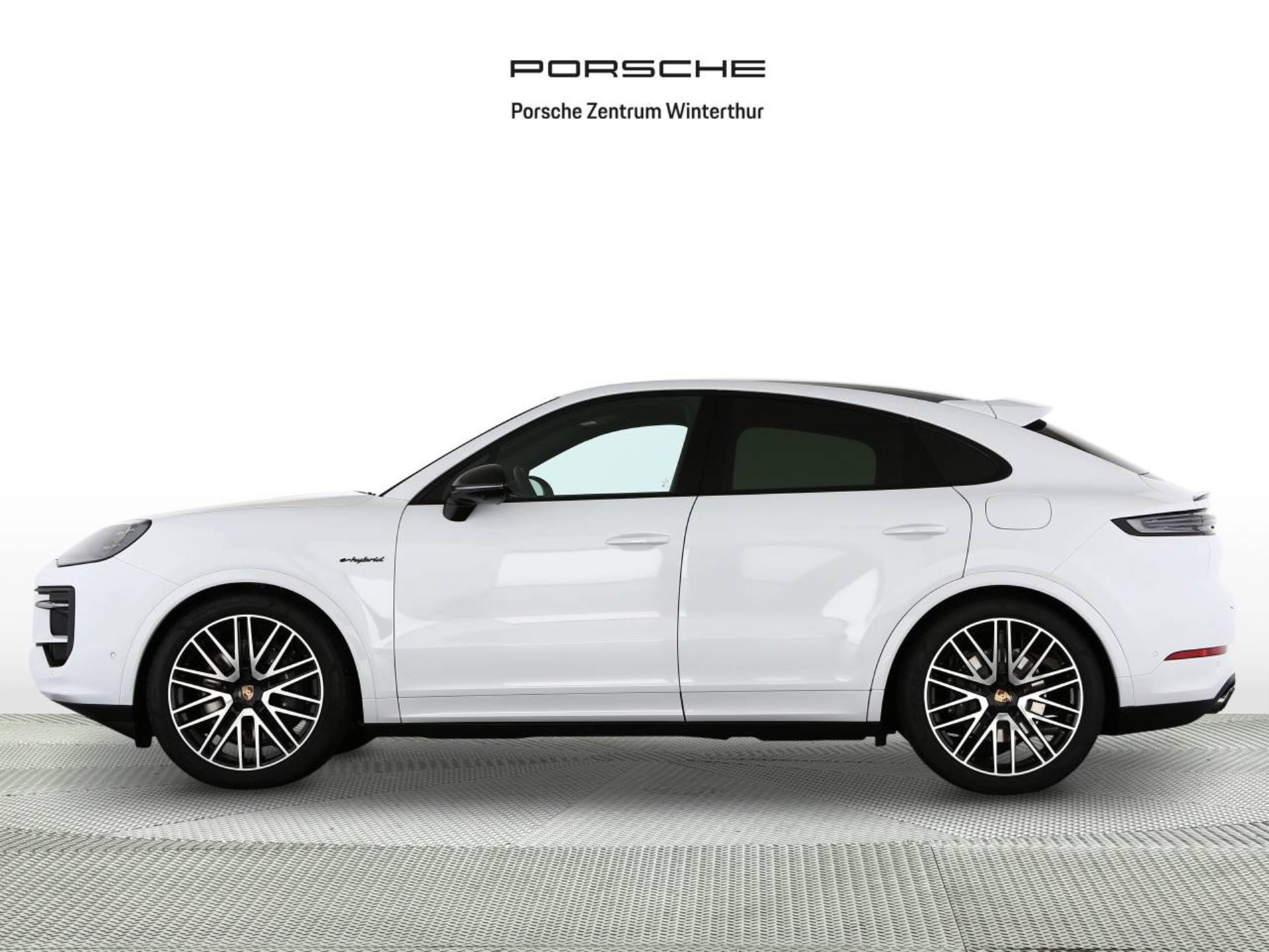 PORSCHE Cayenne E-Hybrid Coupé Black Edition-showroom-element-1