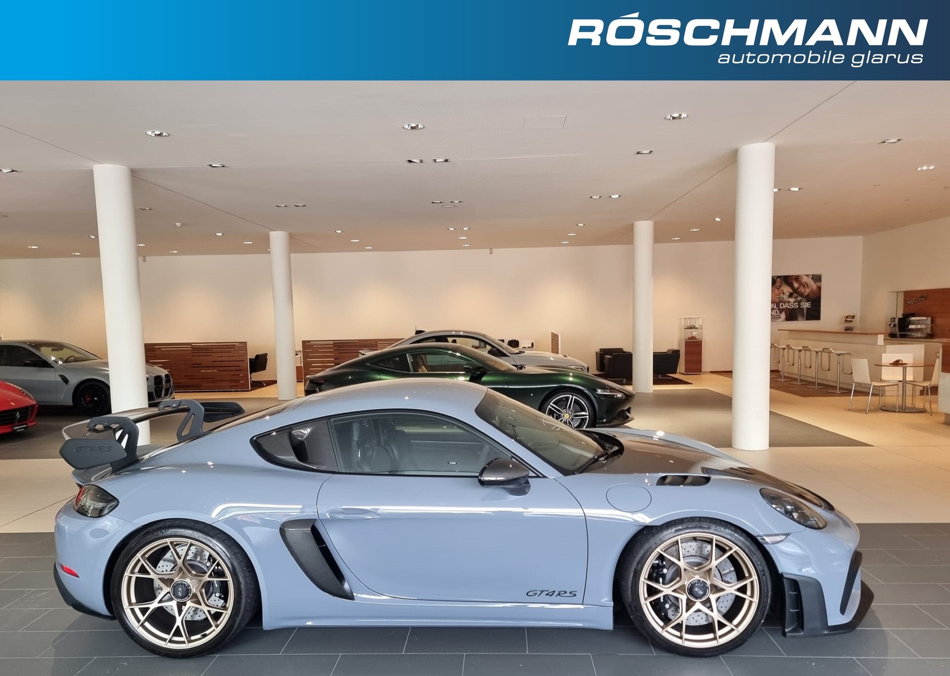 PORSCHE 718 Cayman GT4 RS Weissach