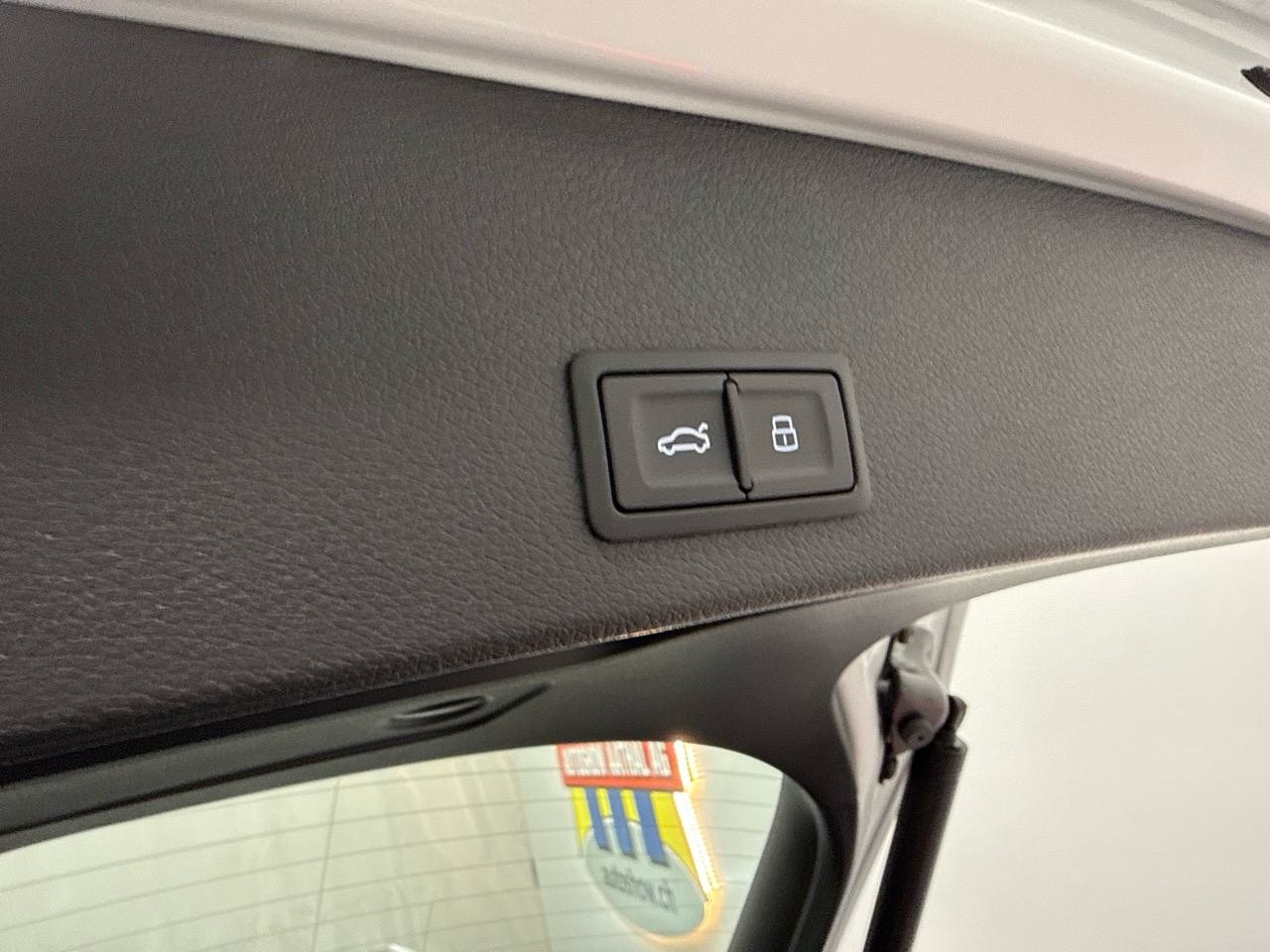 AUDI Q2 35 TFSI S line S-tronic-image-10