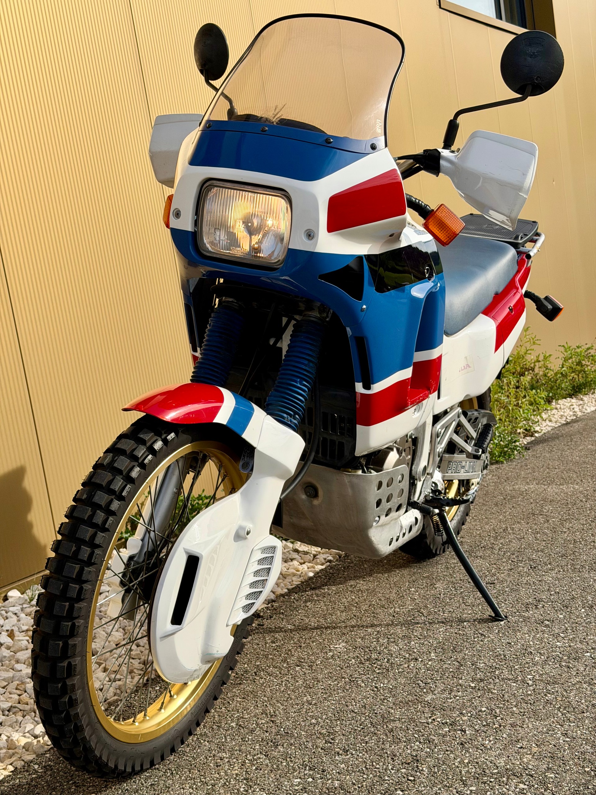 HONDA XRV 650 Africa Twin-image-7