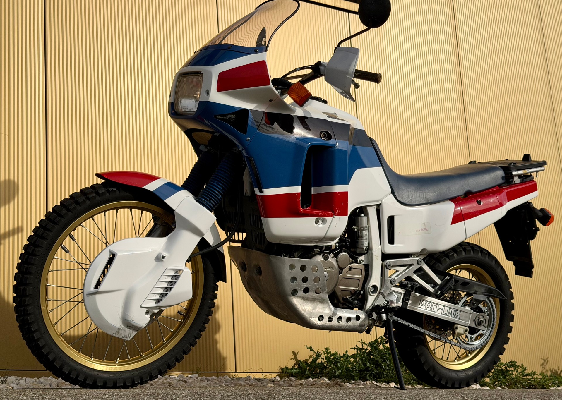 HONDA XRV 650 Africa Twin-image-9