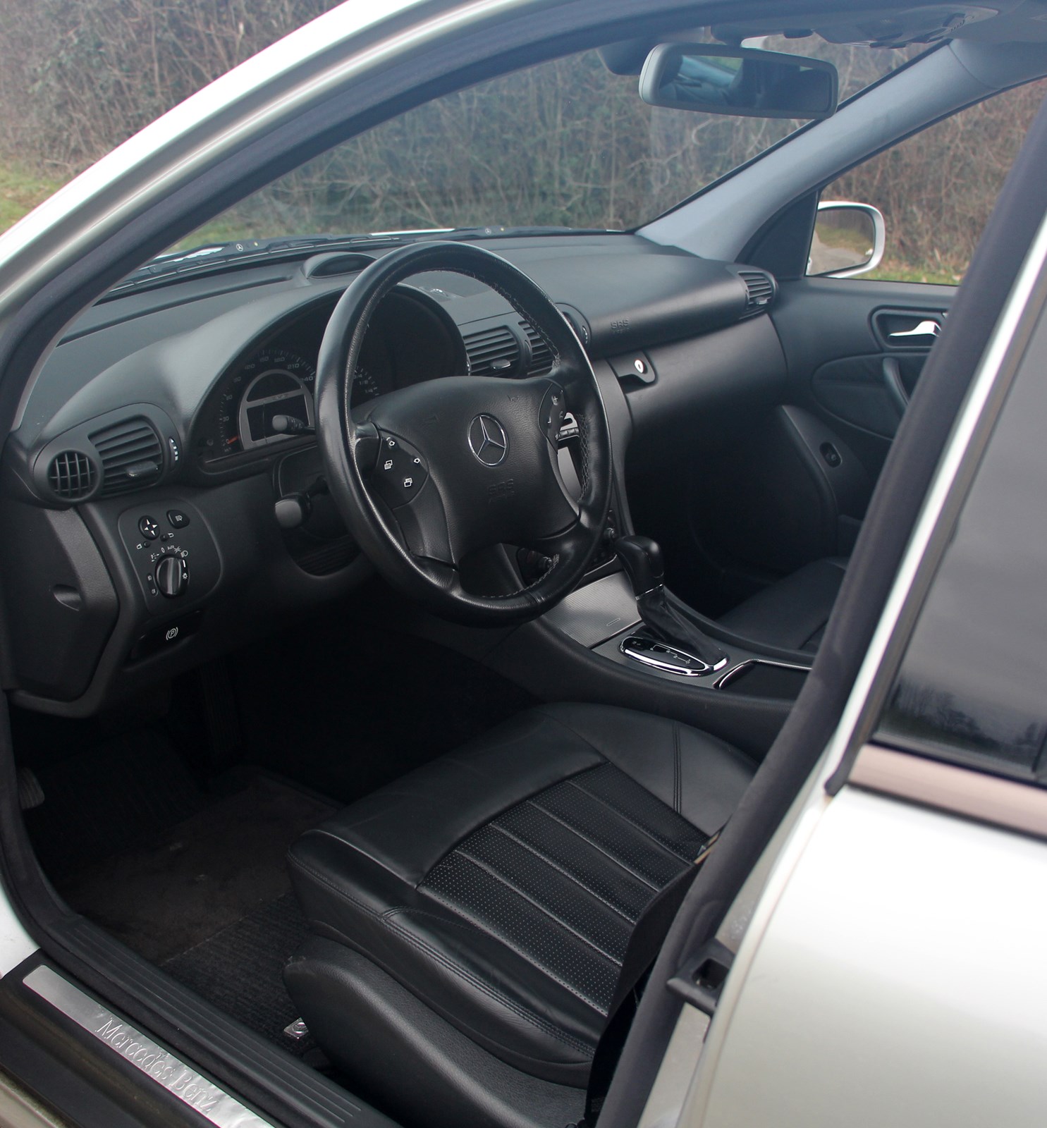 MERCEDES-BENZ C 32 AMG Automatic-image-6