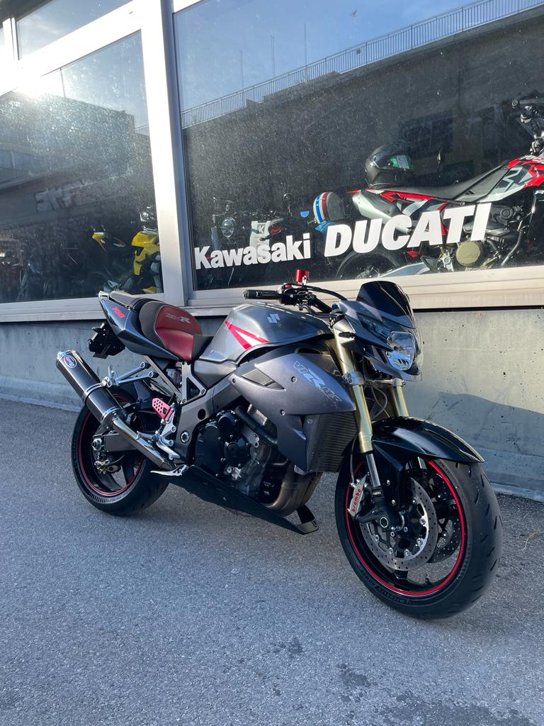 SUZUKI GSX-R 750 K4/K5-image-4