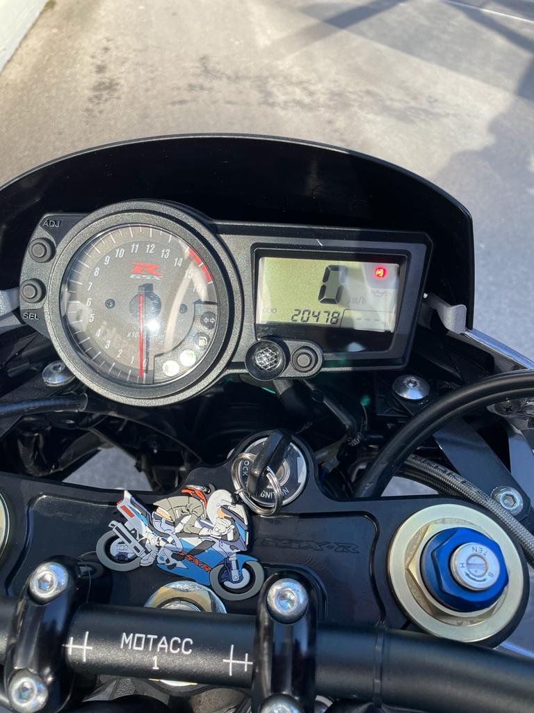 SUZUKI GSX-R 750 K4/K5-image-2