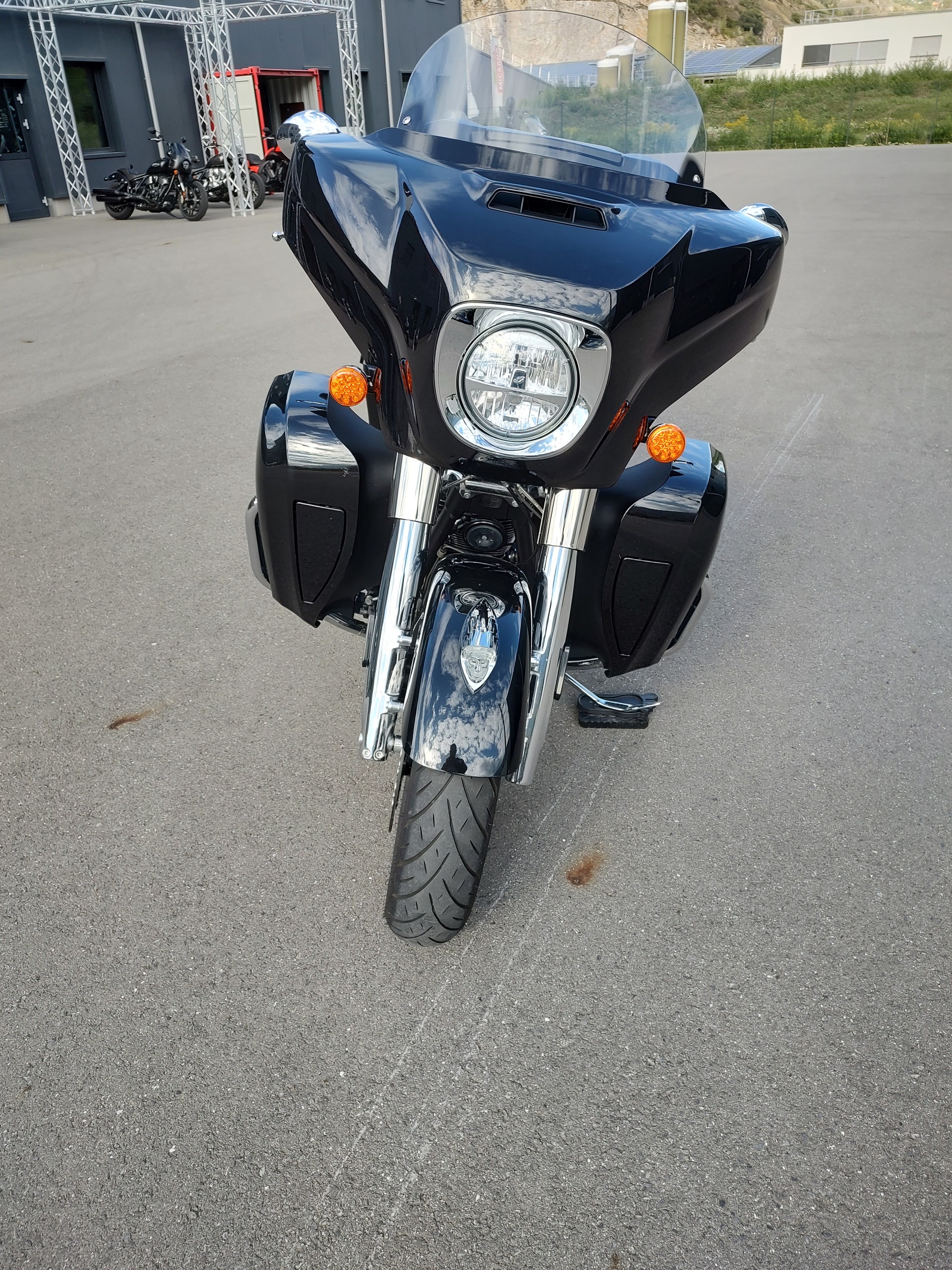 INDIAN Roadmaster Limited-image-3