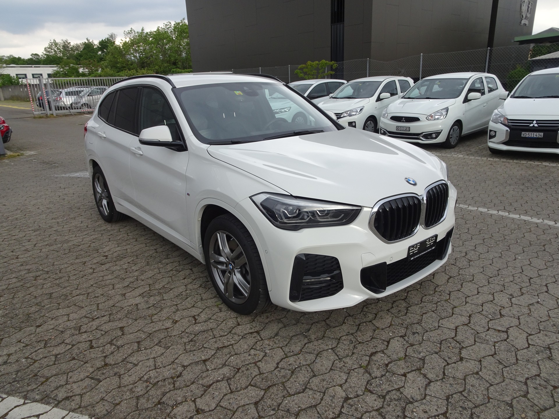 BMW X1 xDrive 25d M Sport Steptronic-showroom-element-2