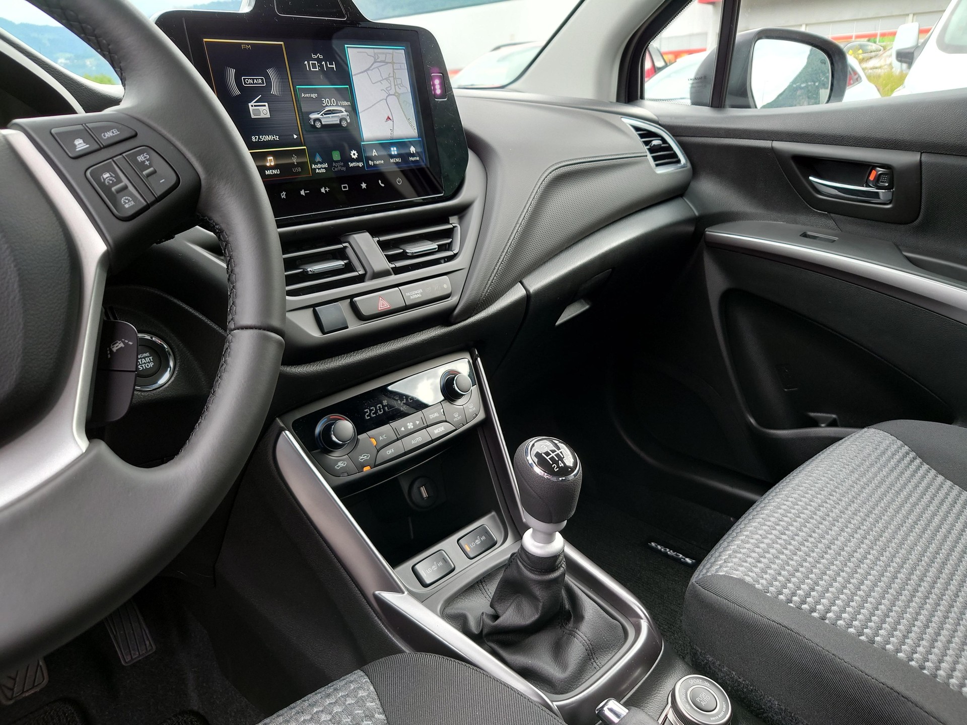 SUZUKI S-Cross 1.4 T Compact+ Hybrid 4x4-image-6
