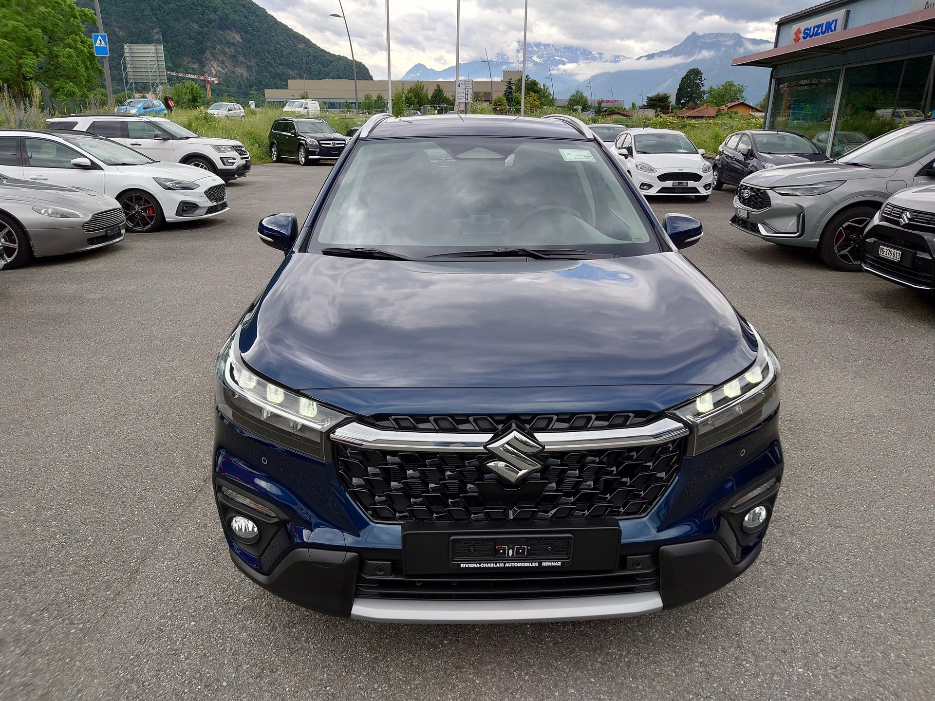 SUZUKI S-Cross 1.4 T Compact+ Hybrid 4x4-showroom-element-2