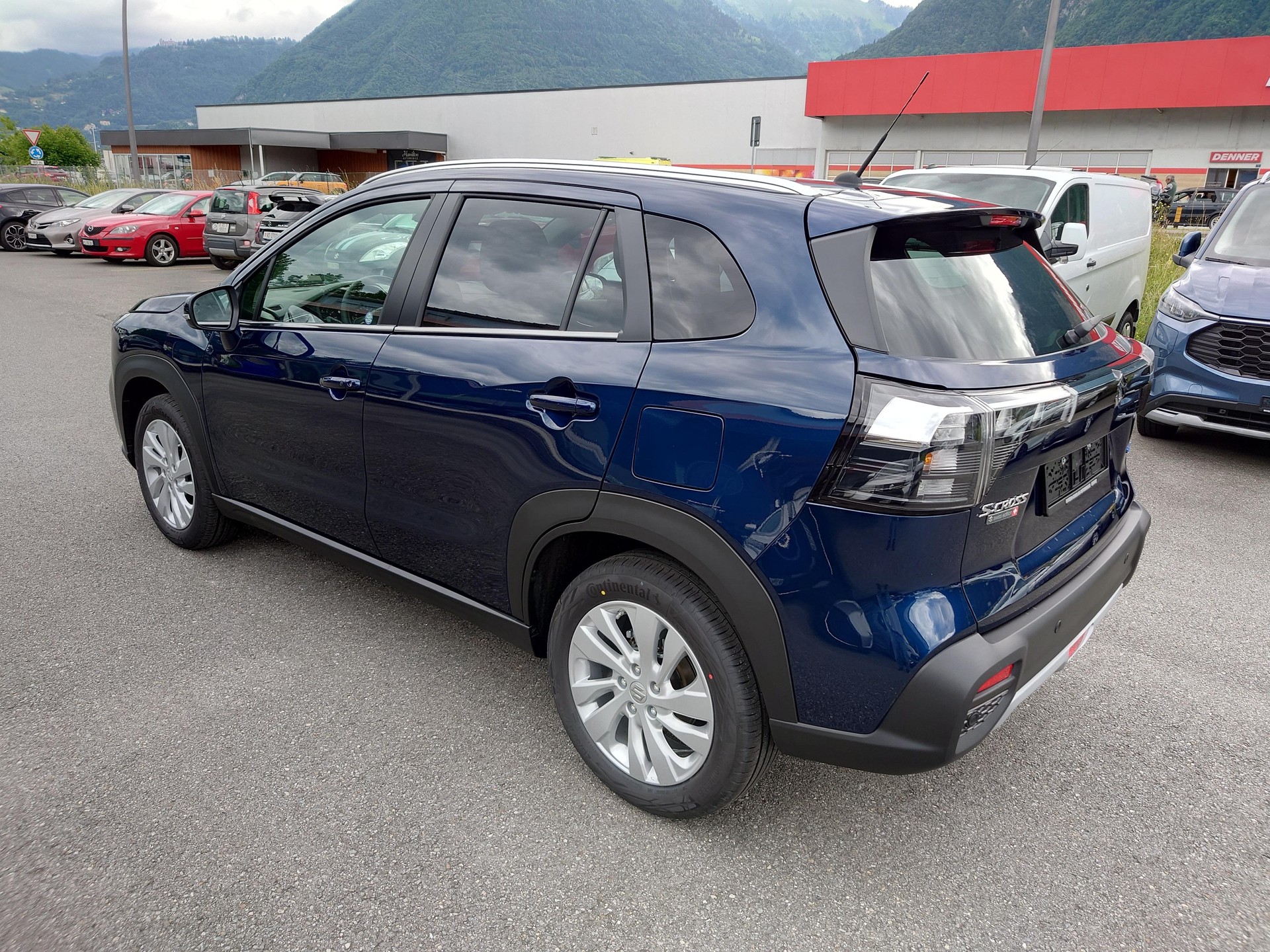 SUZUKI S-Cross 1.4 T Compact+ Hybrid 4x4-showroom-element-3