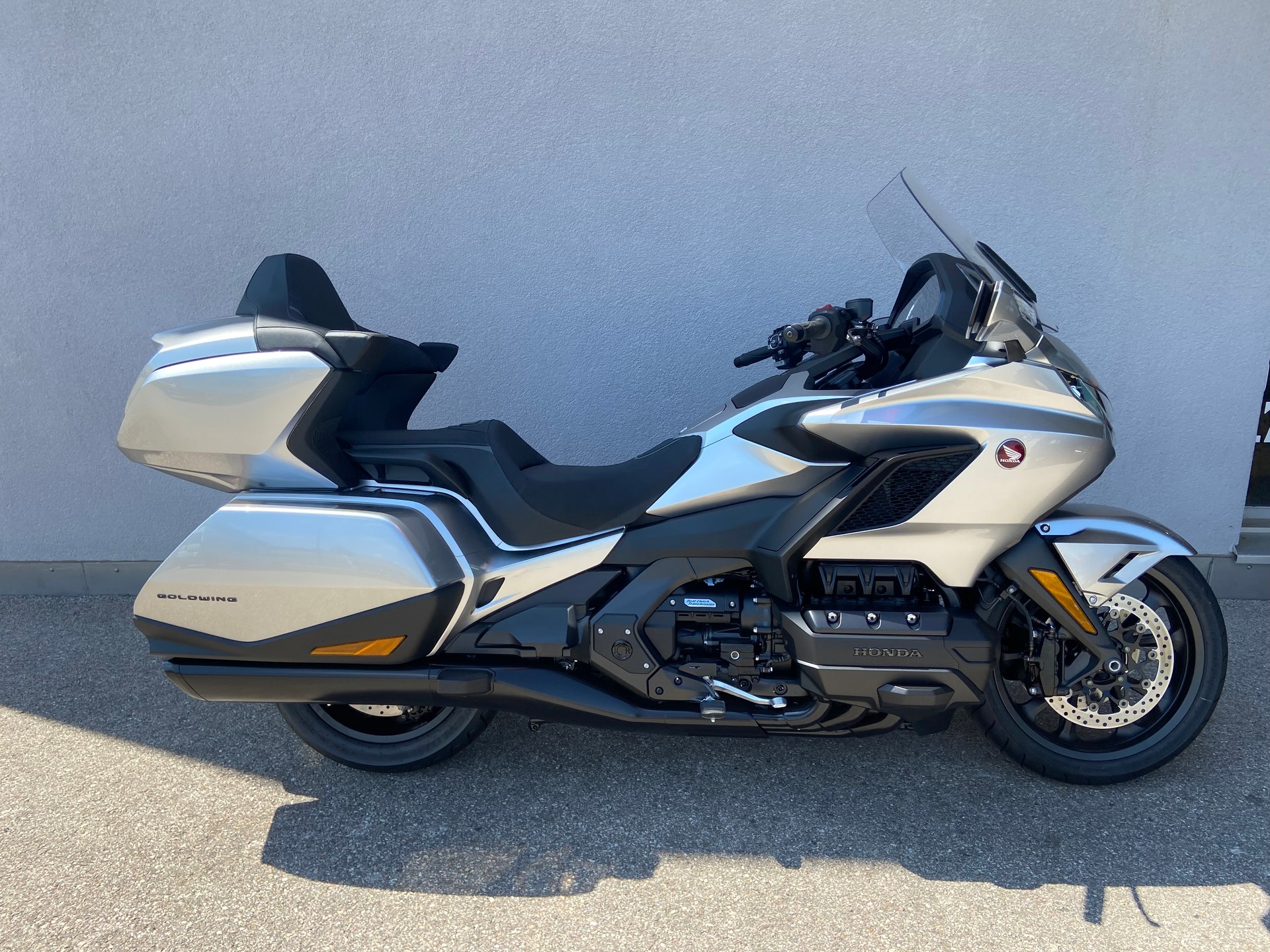 HONDA Gold Wing Tour DCT-image-3