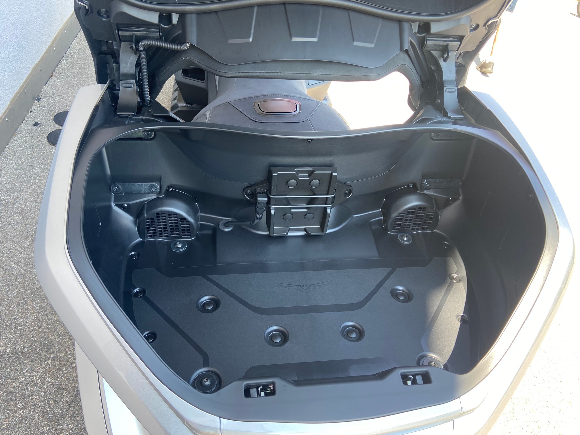 HONDA Gold Wing Tour DCT-image-12