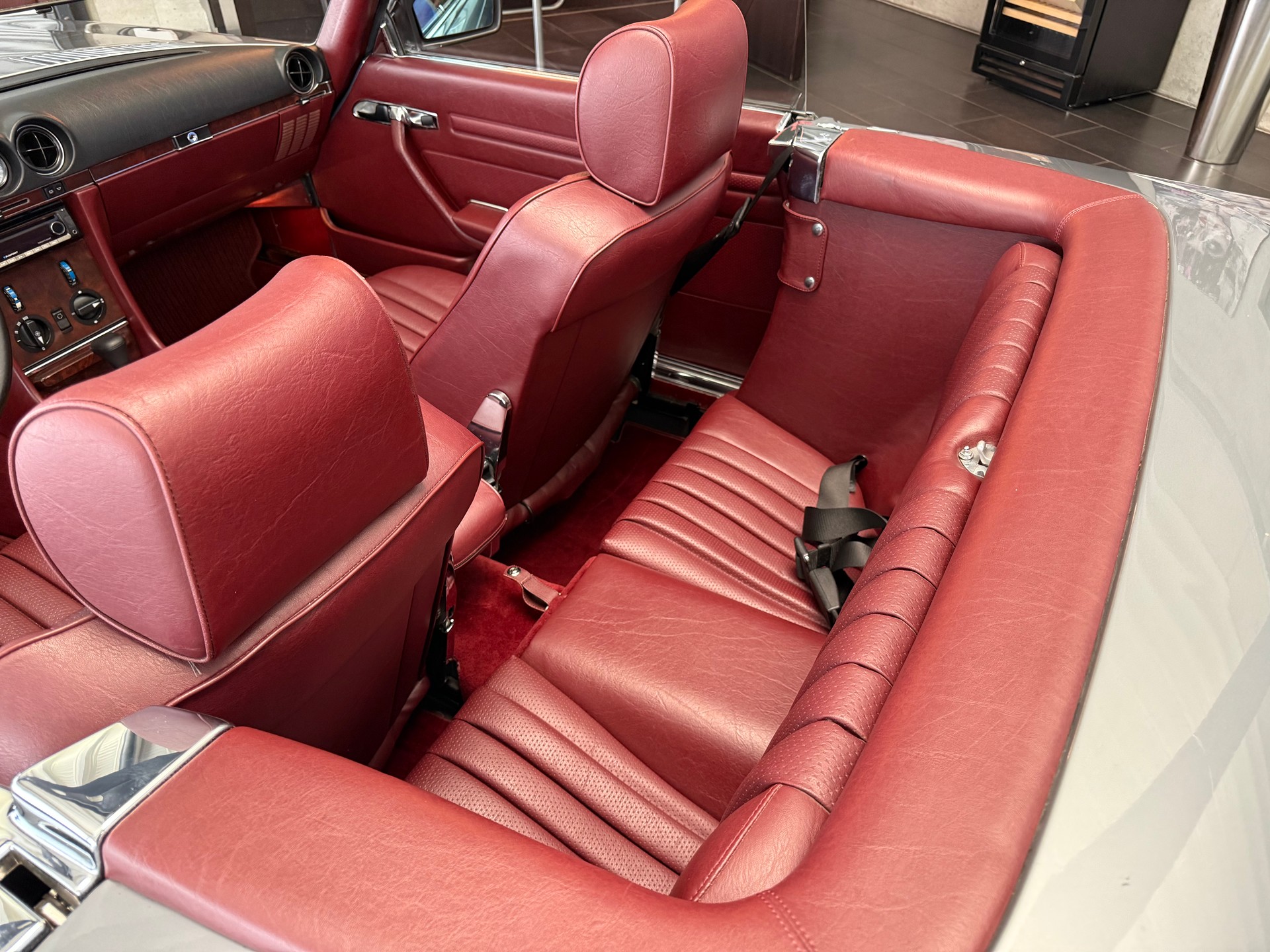MERCEDES-BENZ SL 300-image-19