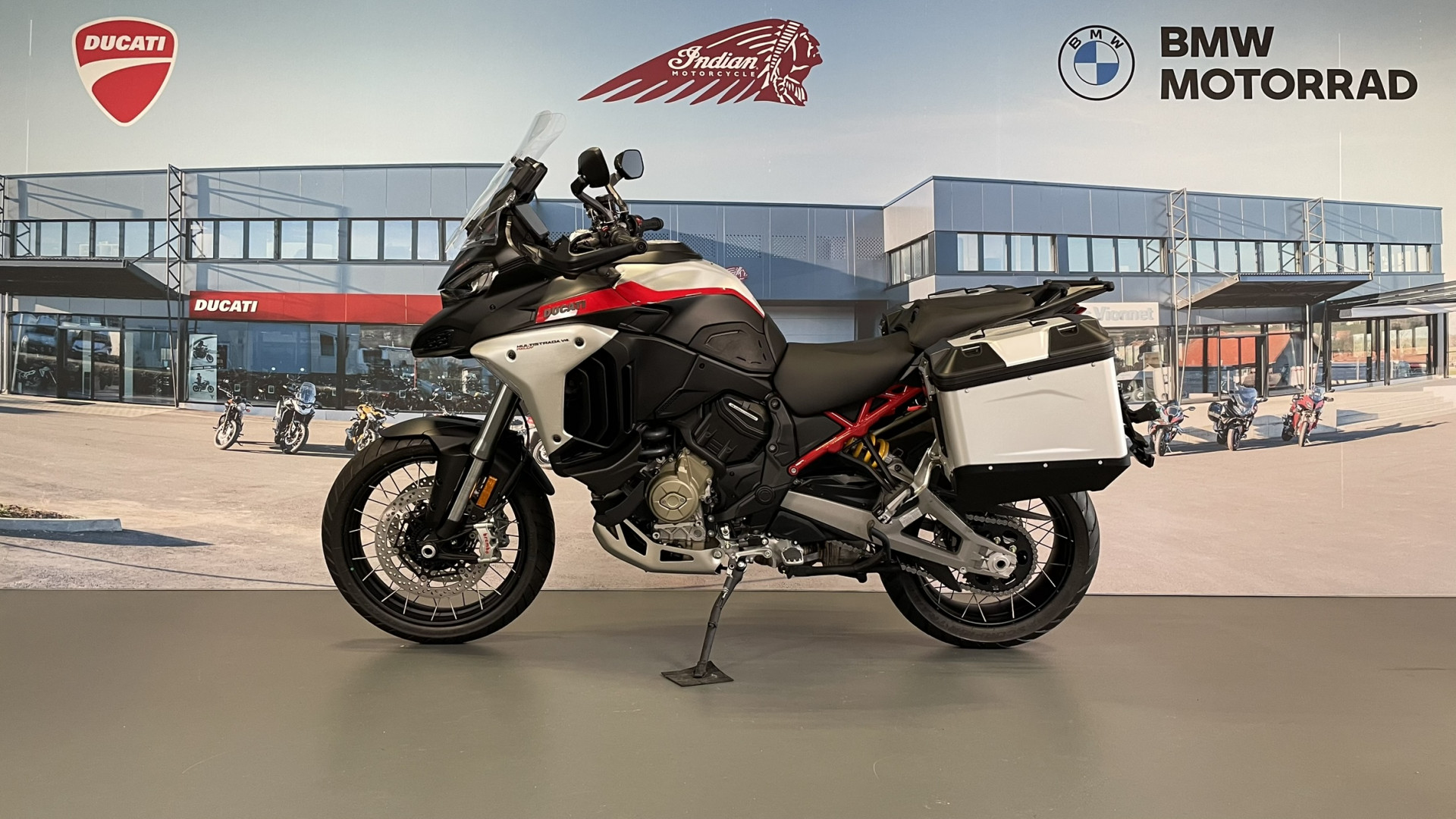 DUCATI Multistrada 1160 V4 Rally-image-3