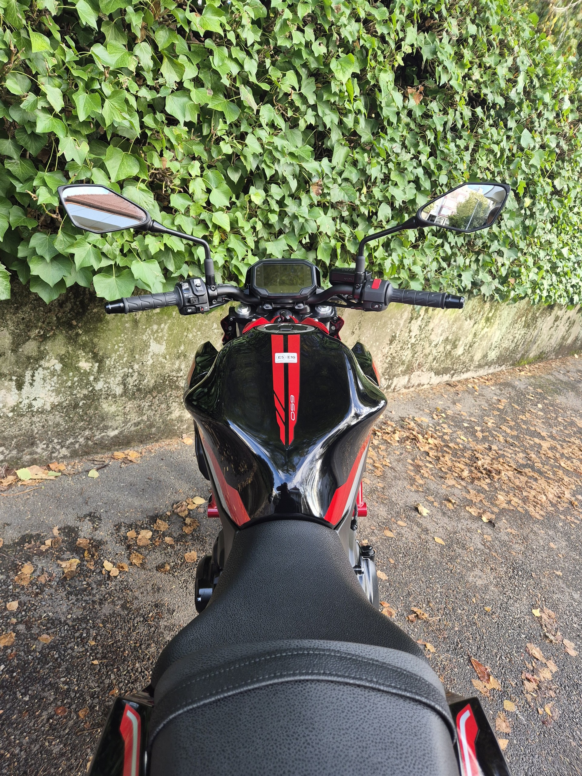 KAWASAKI Z 650-image-7