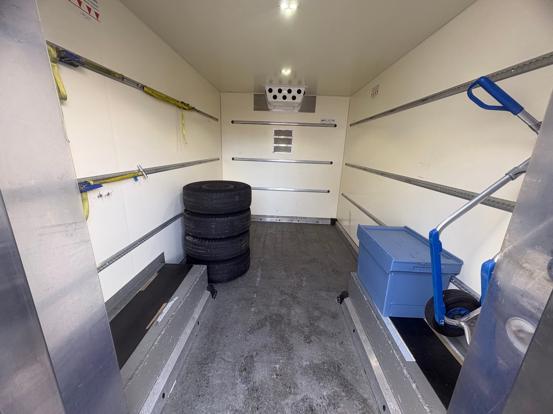 RENAULT Master T35 dCi165 L3-image-13