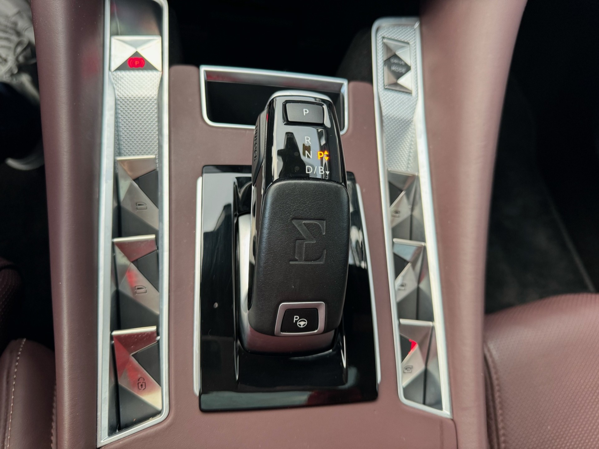 DS AUTOMOBILES DS9 225 E-TENSE Rivoli+-image-9