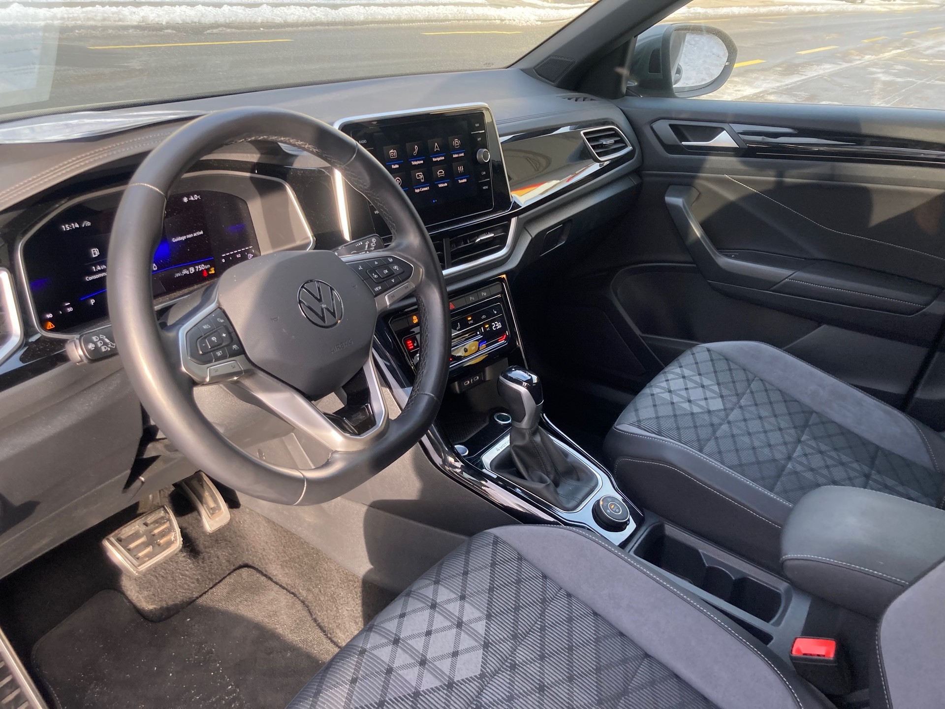 VW T-Roc 2.0 TSI R-Line 4M-image-8