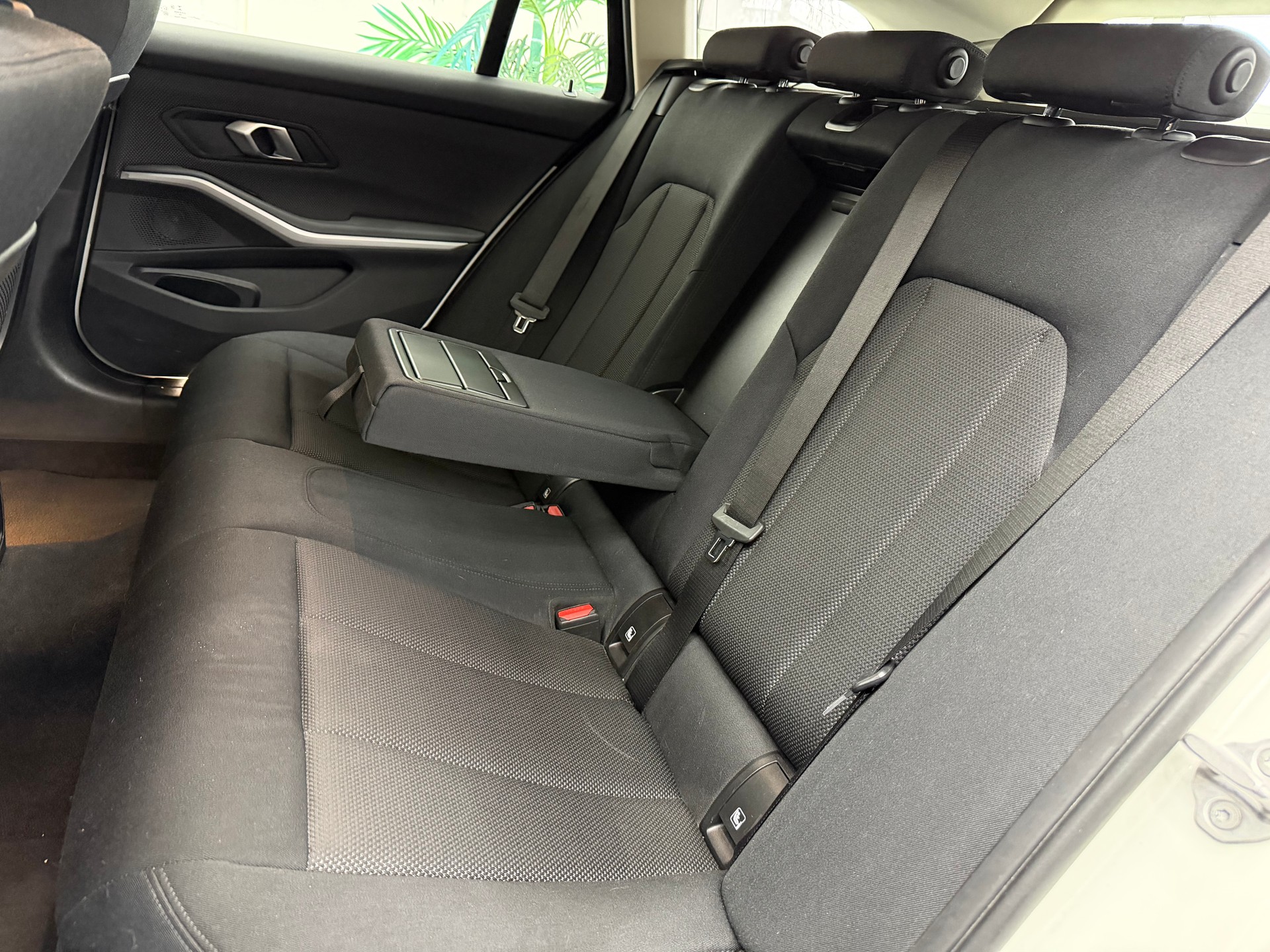 BMW 320d xDrive 48V Touring Steptronic⭐️-image-14