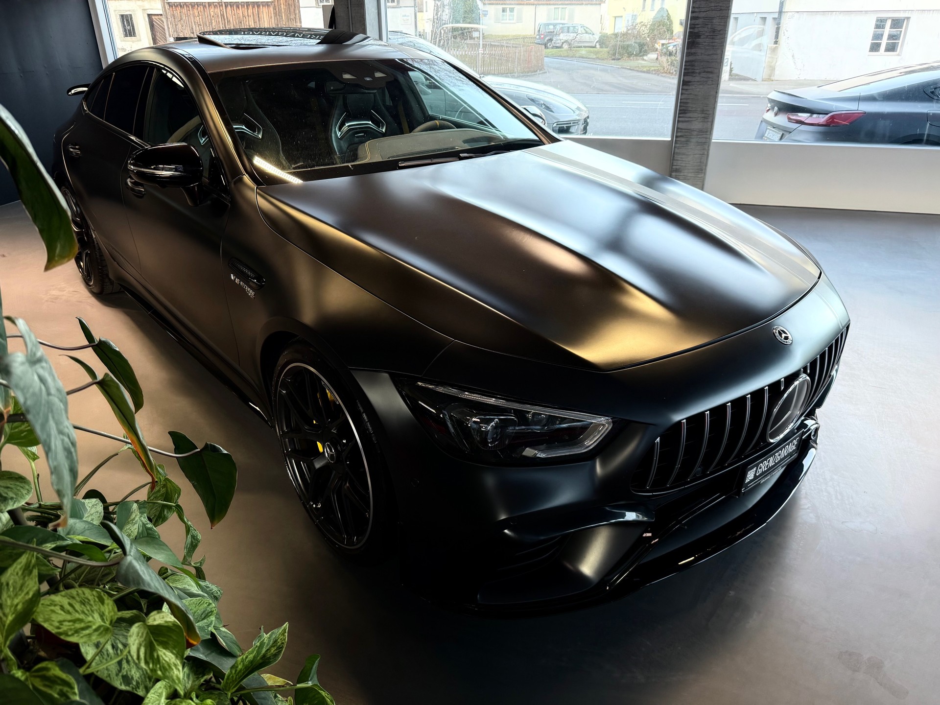 MERCEDES-BENZ AMG GT 4 63 S Edition 1 4Matic+ Speedshift MCT-showroom-element-2