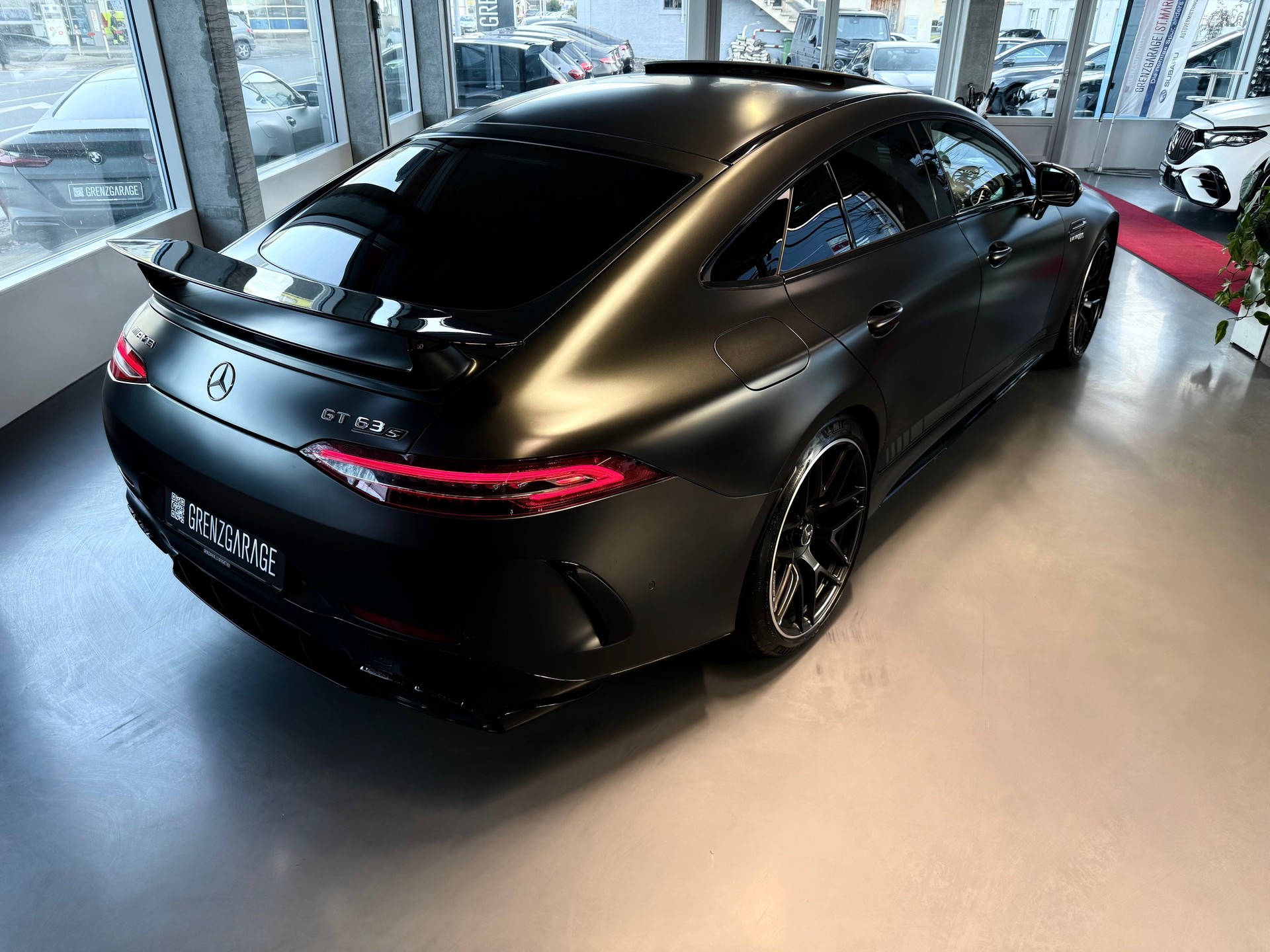 MERCEDES-BENZ AMG GT 4 63 S Edition 1 4Matic+ Speedshift MCT-image-6