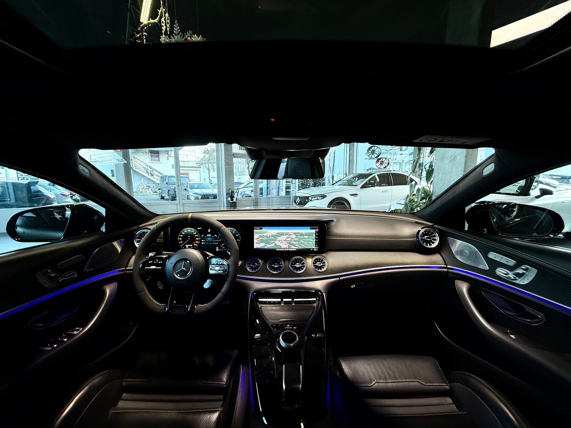 MERCEDES-BENZ AMG GT 4 63 S Edition 1 4Matic+ Speedshift MCT-image-18