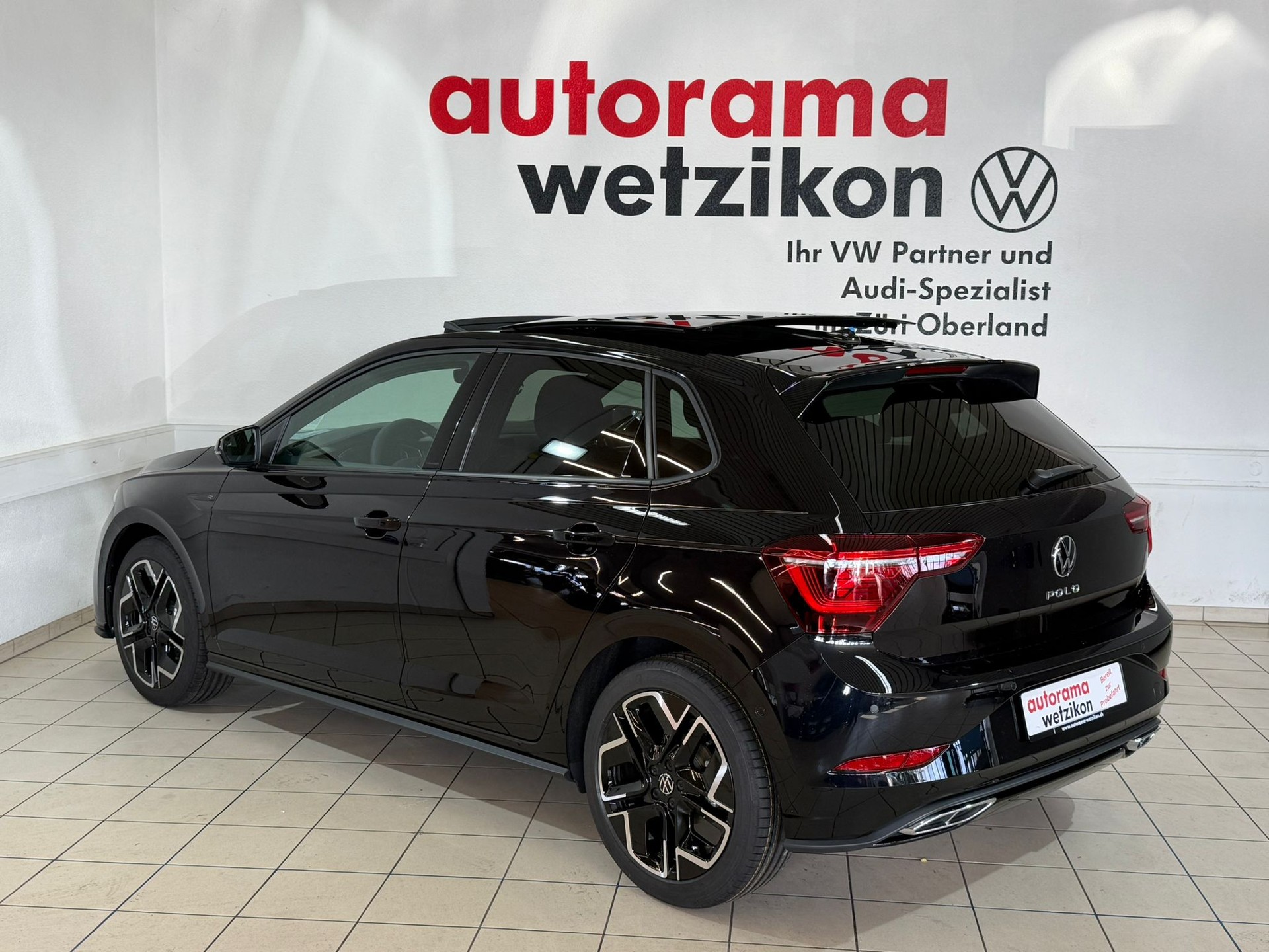 VW Polo 1.0 TSI R-Line DSG-showroom-element-2