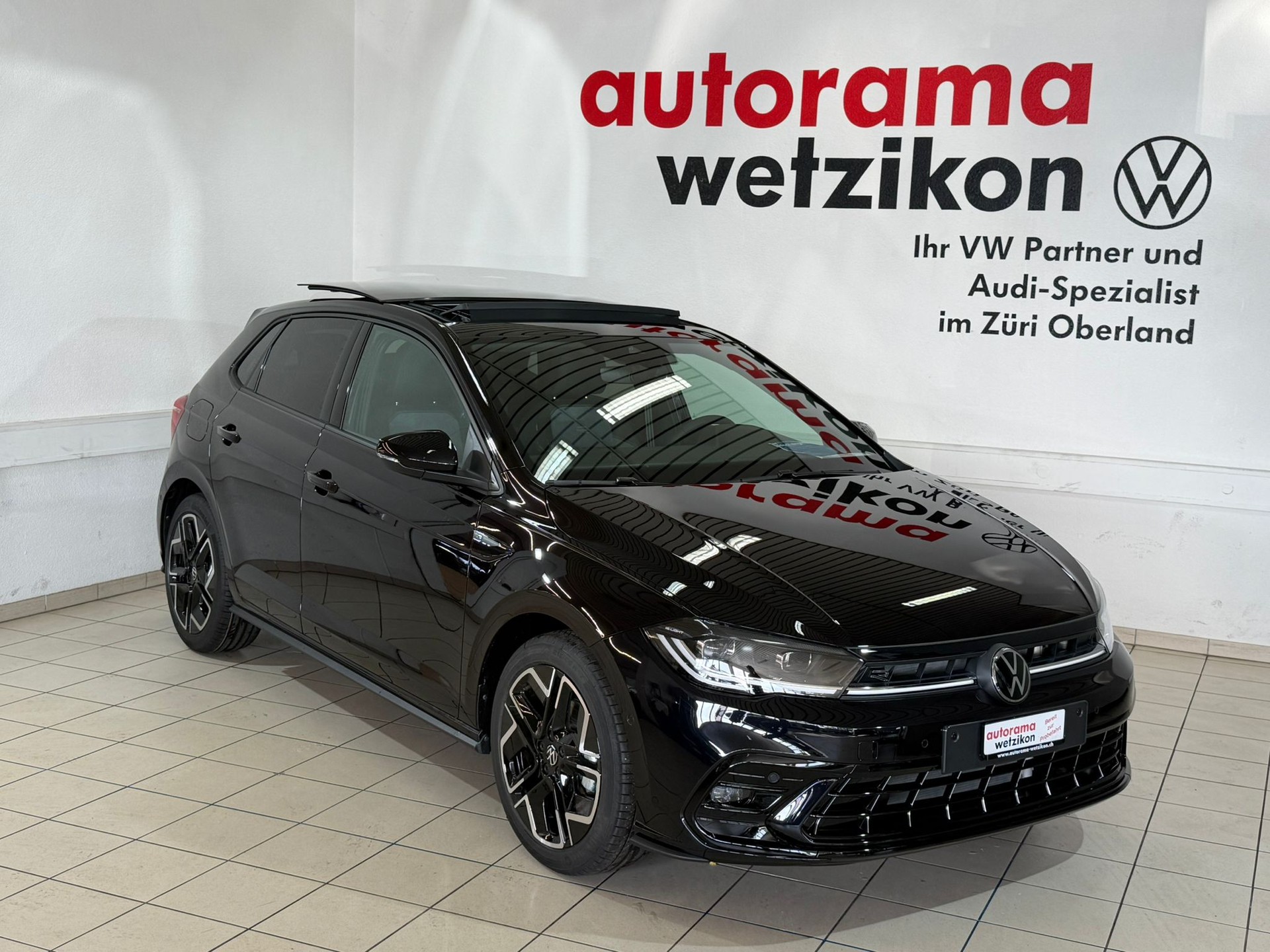 VW Polo 1.0 TSI R-Line DSG-showroom-element-1
