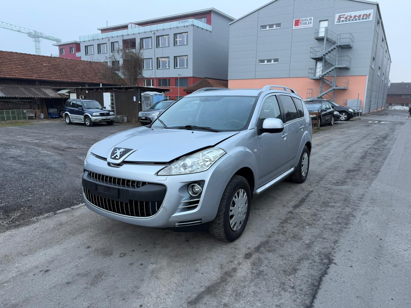 PEUGEOT 4007 2.4 Platinum Edition CVT-showroom-element-1