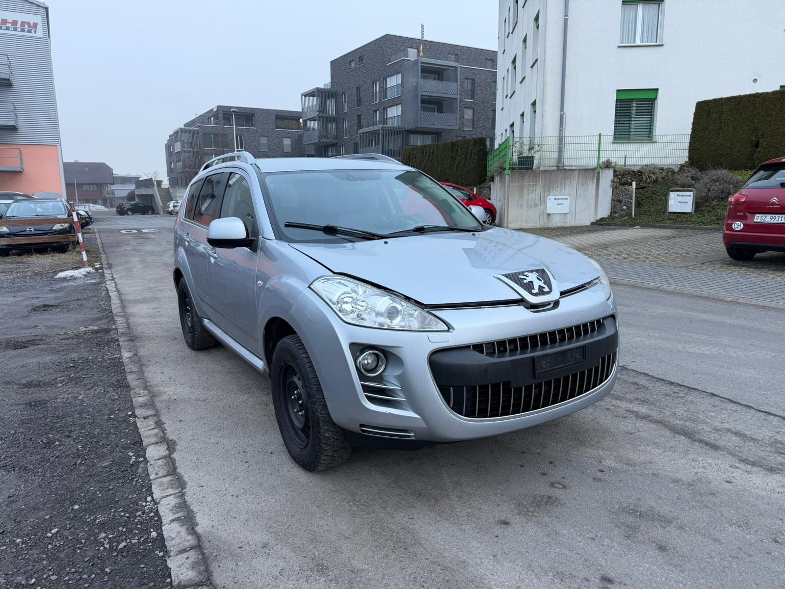 PEUGEOT 4007 2.4 Platinum Edition CVT