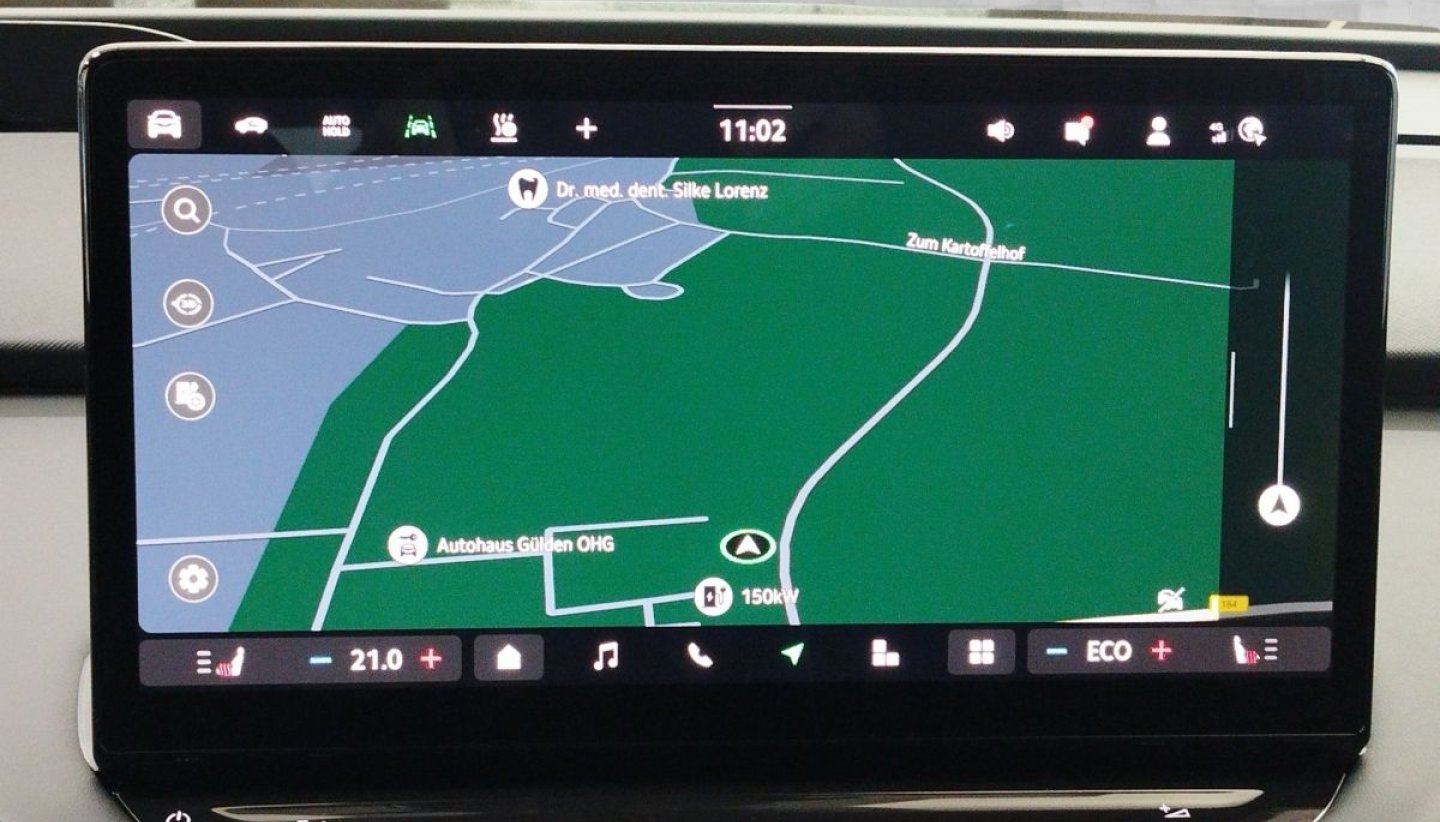 SKODA Enyaq 85x Sportline 4x4-image-16