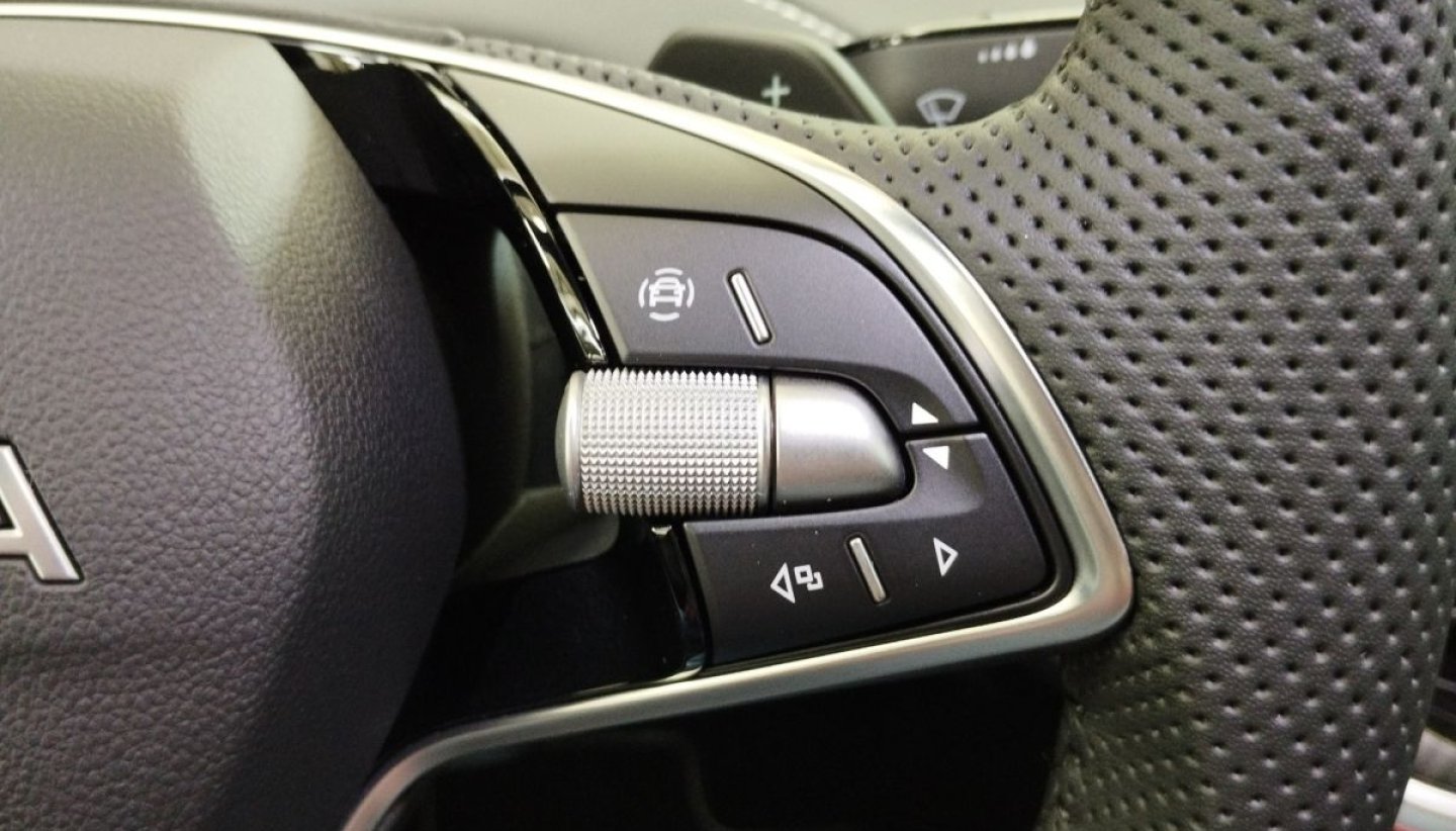 SKODA Enyaq 85x Sportline 4x4-image-9