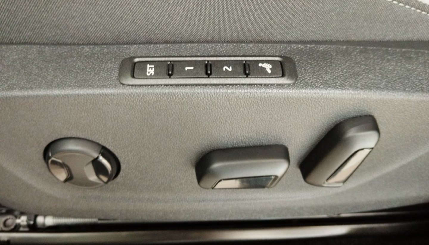 SKODA Enyaq 85x Sportline 4x4-image-13