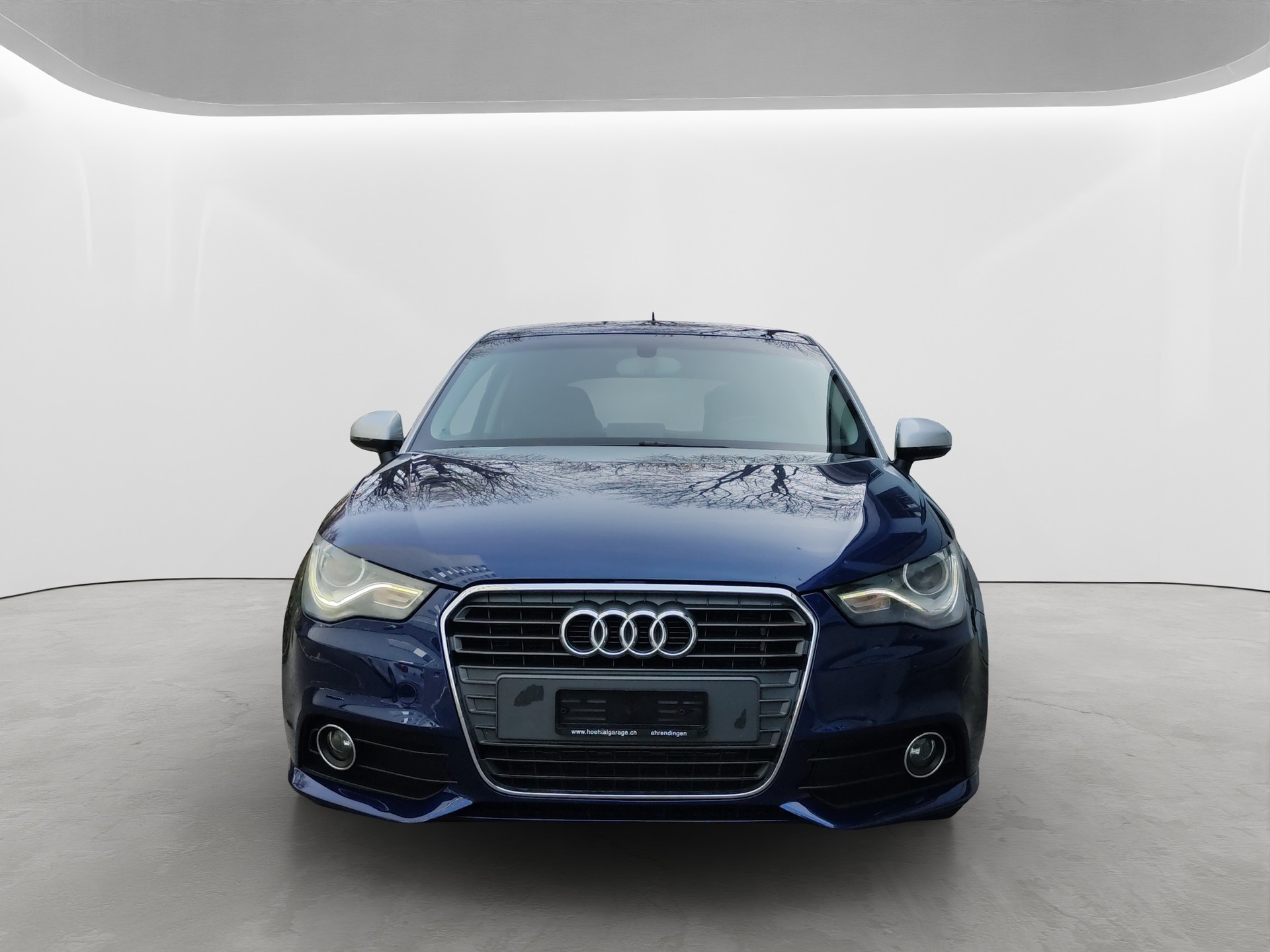 AUDI A1 1.4 TFSI Attraction S-tronic-image-10