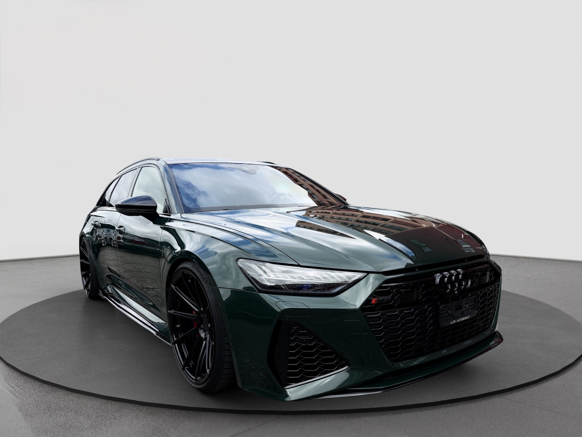 AUDI RS6 Avant 4.0 TFSI V8 quattro-image-6