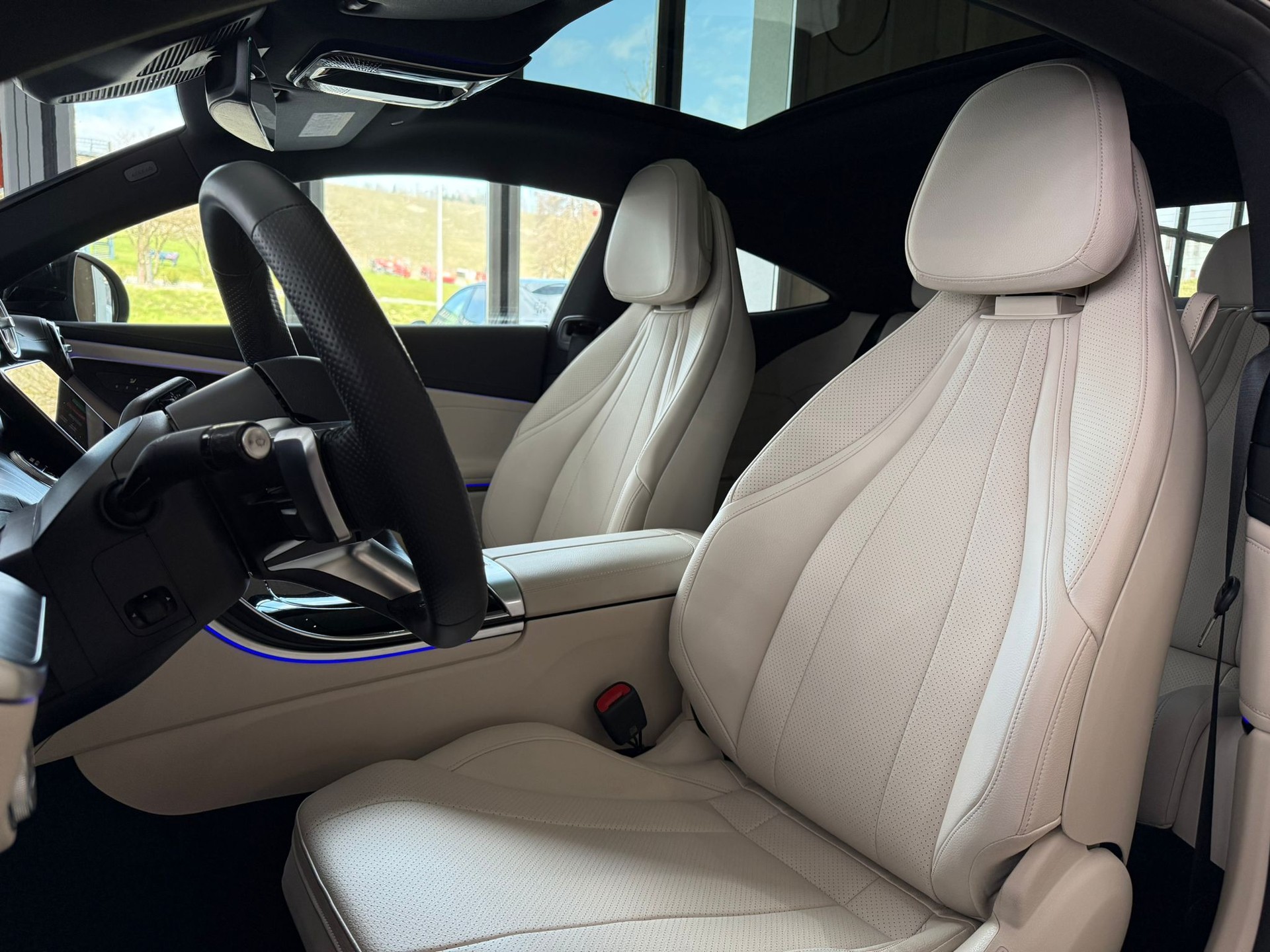 MERCEDES-BENZ CLE 450 Coupé 4Matic 9G-Tronic AMG Line-image-6