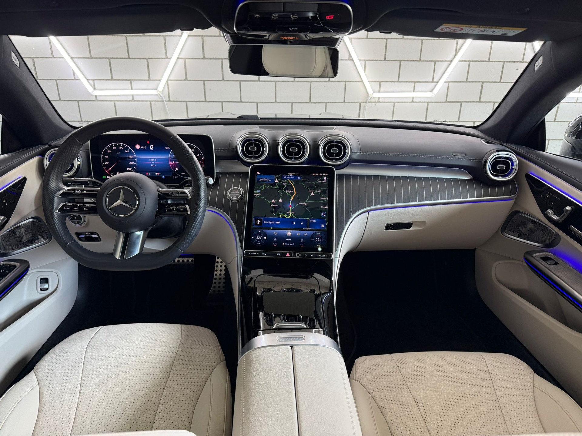 MERCEDES-BENZ CLE 450 Coupé 4Matic 9G-Tronic AMG Line-image-7