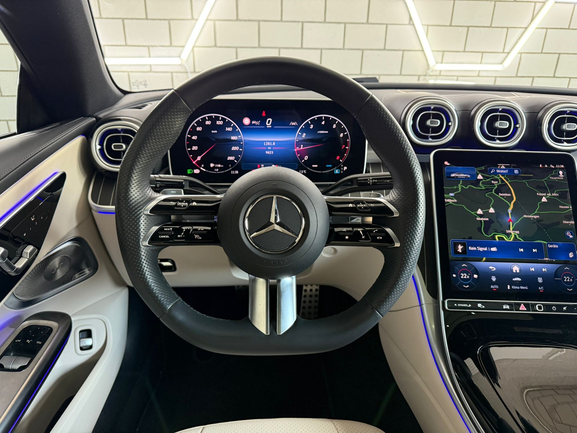 MERCEDES-BENZ CLE 450 Coupé 4Matic 9G-Tronic AMG Line-image-8